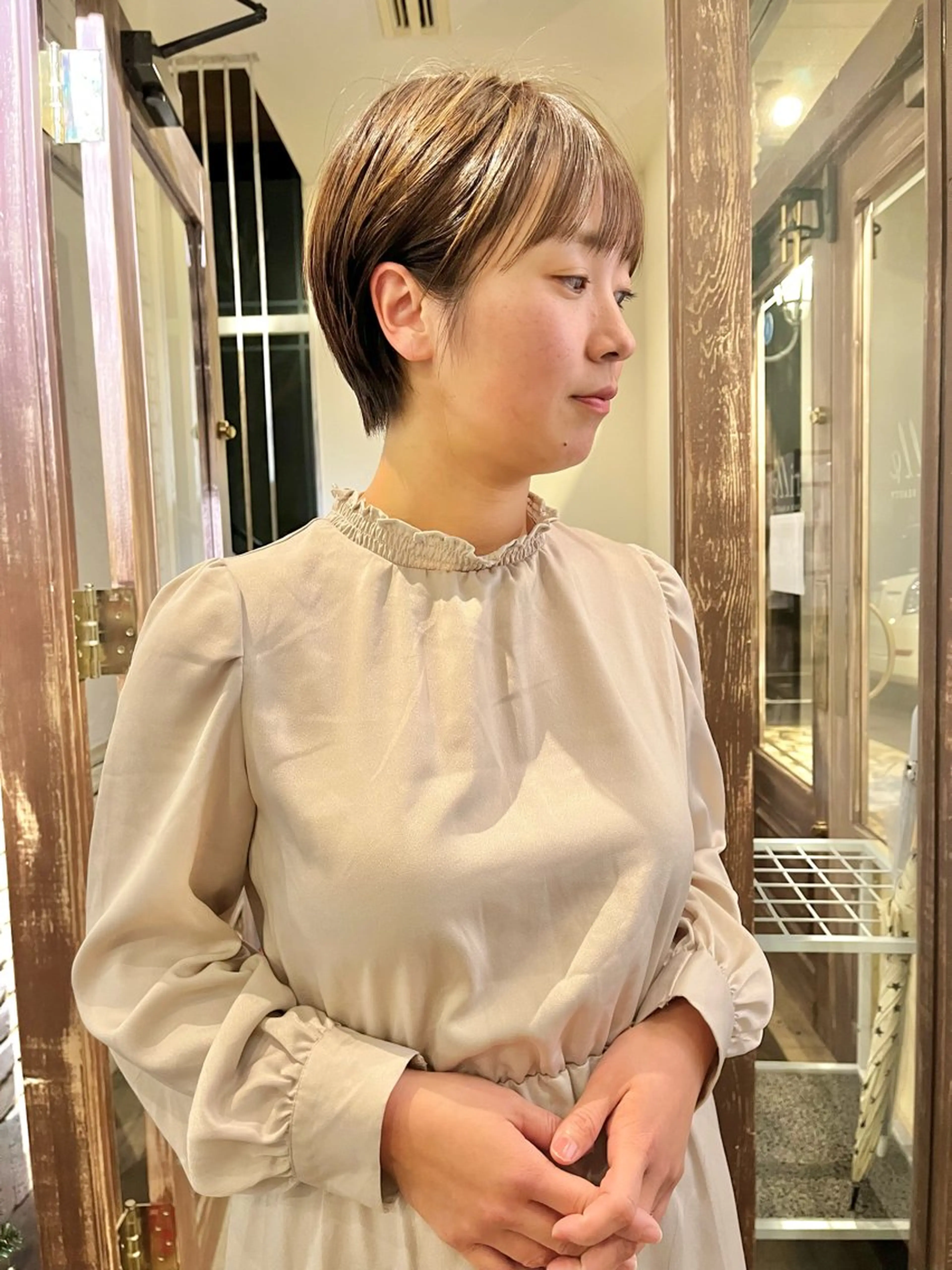 ショート ヘアカラー トリートメント ショートヘア特化 石附隼士のヘアスタイル