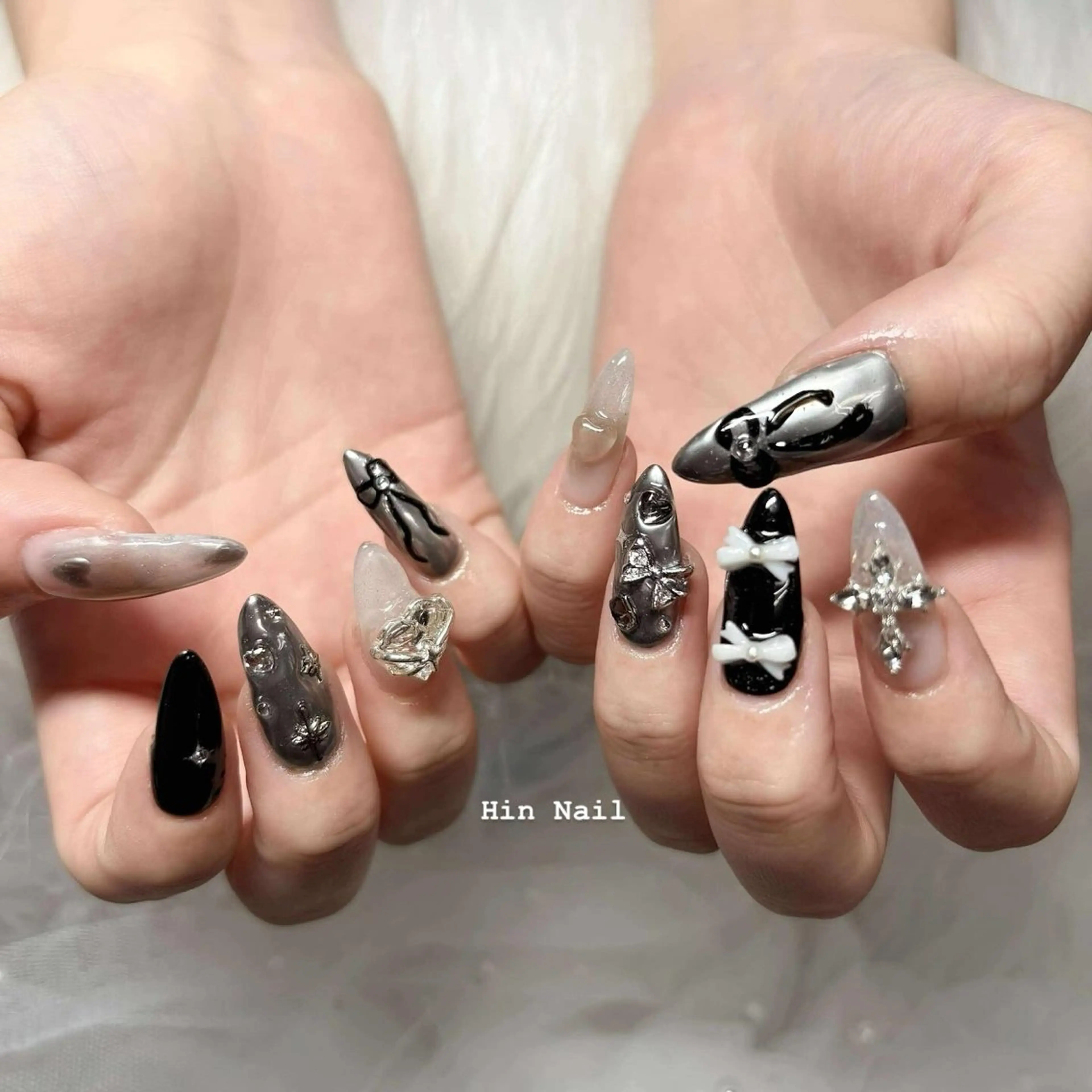 ネイル ハンドネイル HIN NAILのネイルデザイン