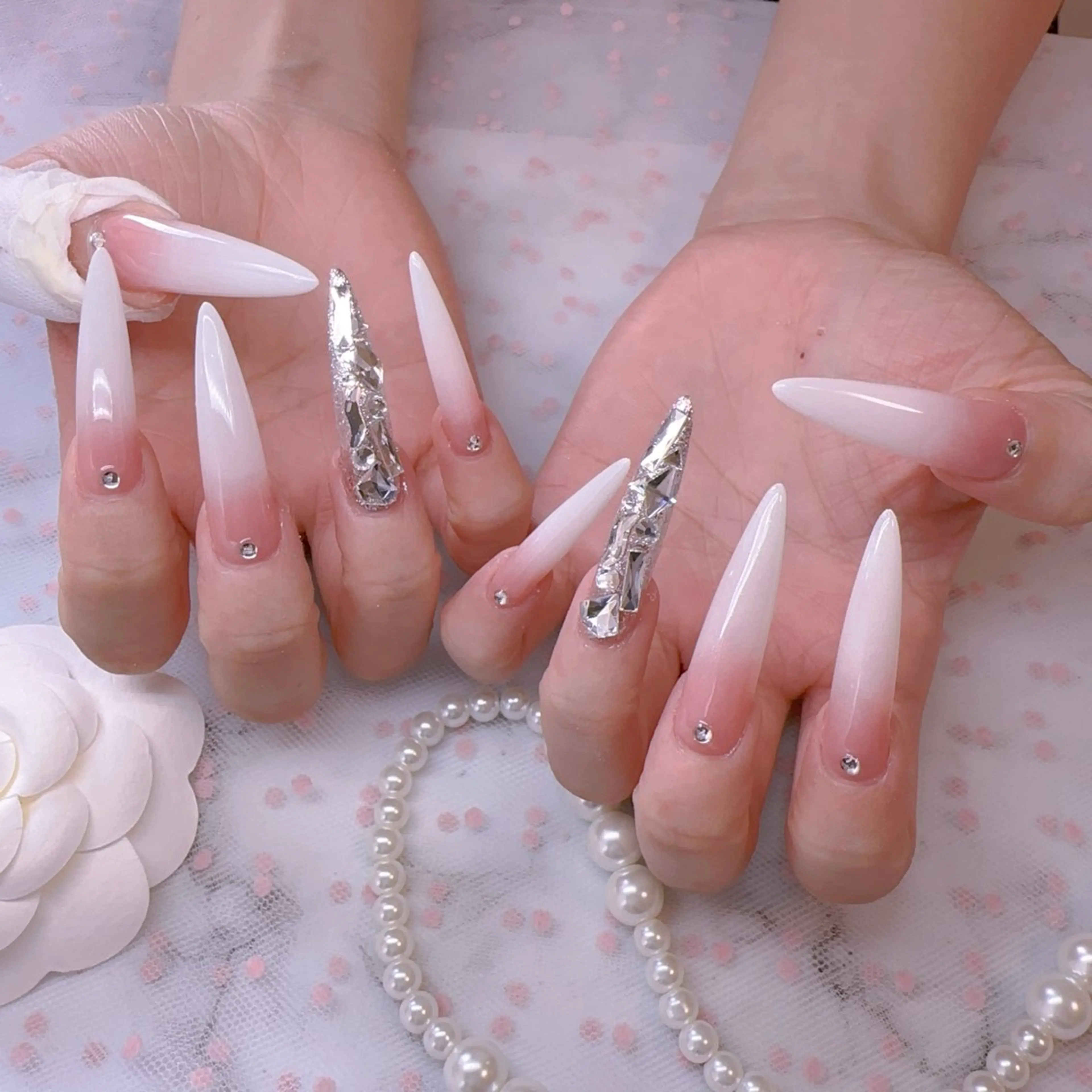 ネイル オーロラネイル 長さ出し フットネイル グラデーション 韓国ネイル Belle nail salon 新小岩のネイルデザイン