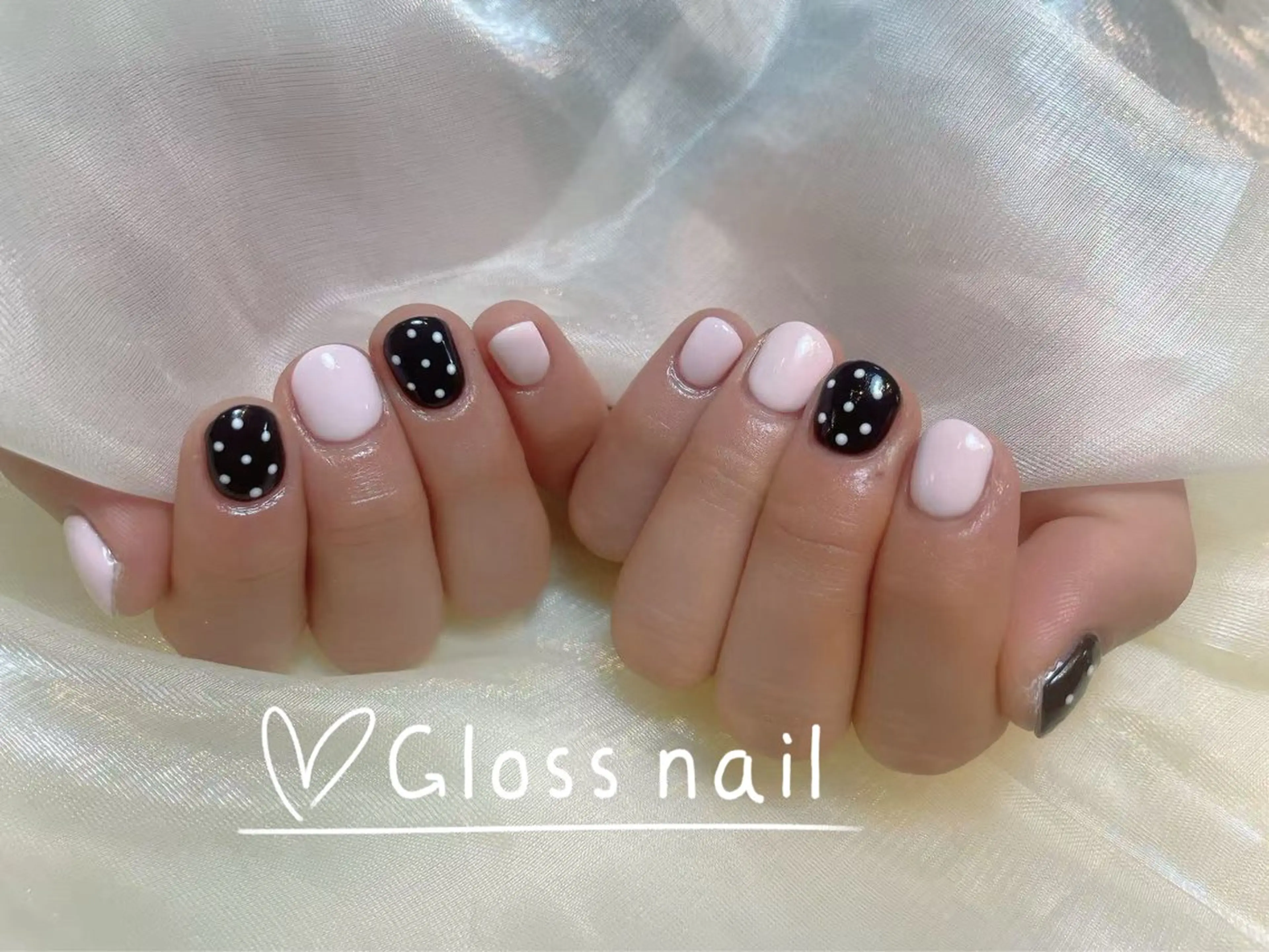 ネイル miho🍎 Gloss nailのネイルデザイン