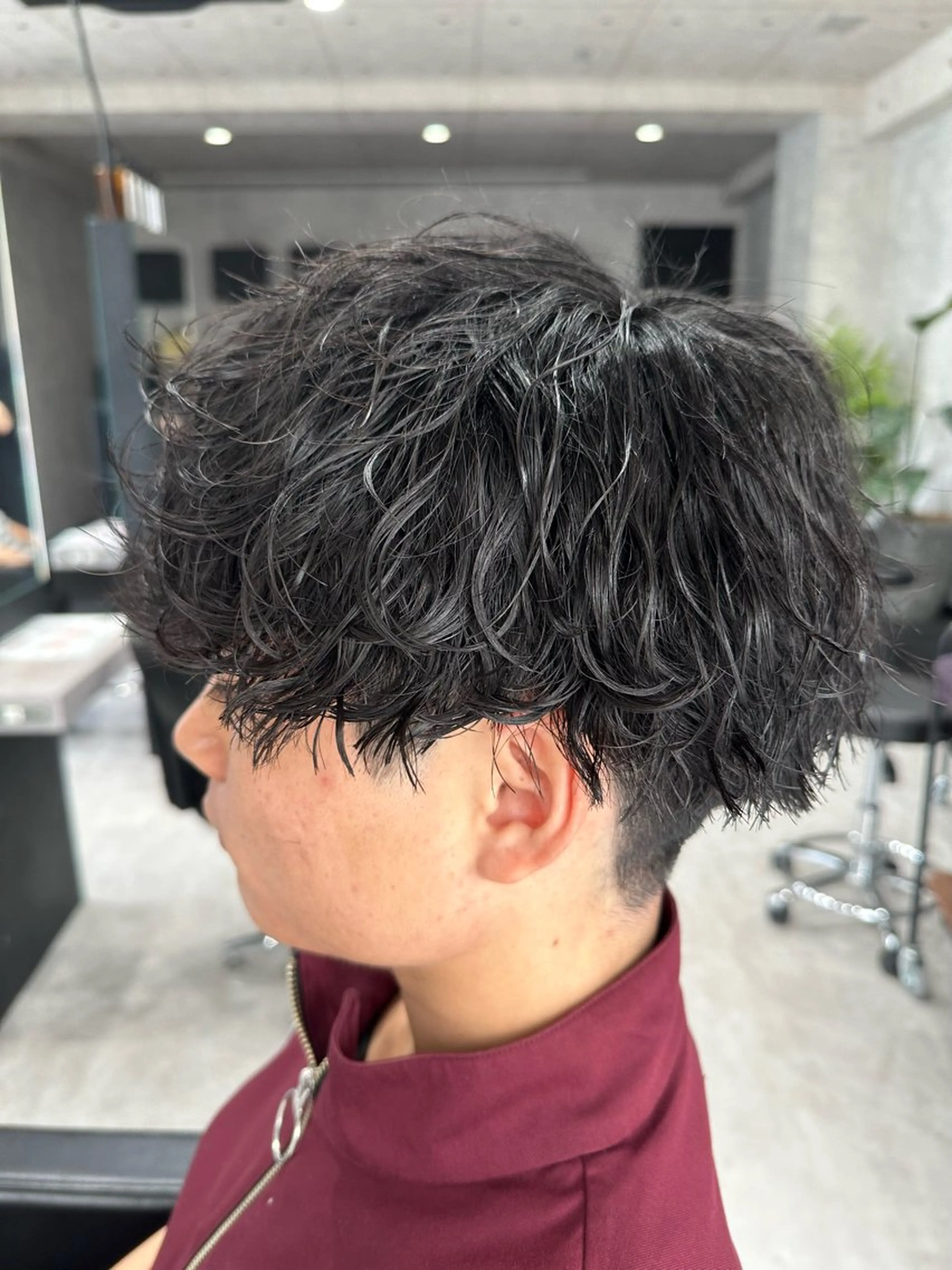 ショート パーマ メンズ メンズパーマ 波巻きパーマ カット パーマ ユウ🪄 パーマ指名No1のヘアスタイル