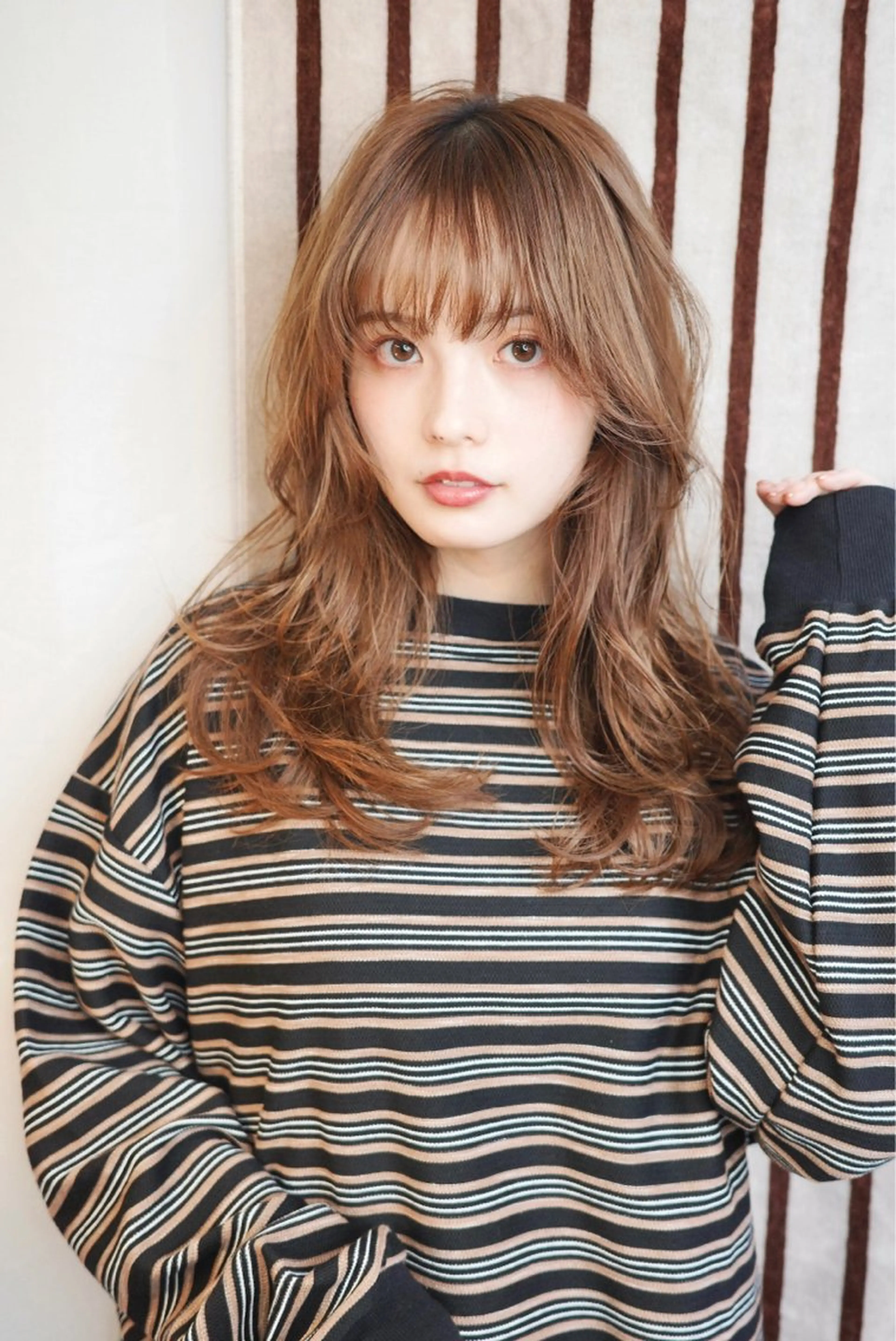 ⭐️イメチェンにおすすめ❗️雰囲気あるヘアへ🌈カット＆ダブルカラー＆トリートメントの写真