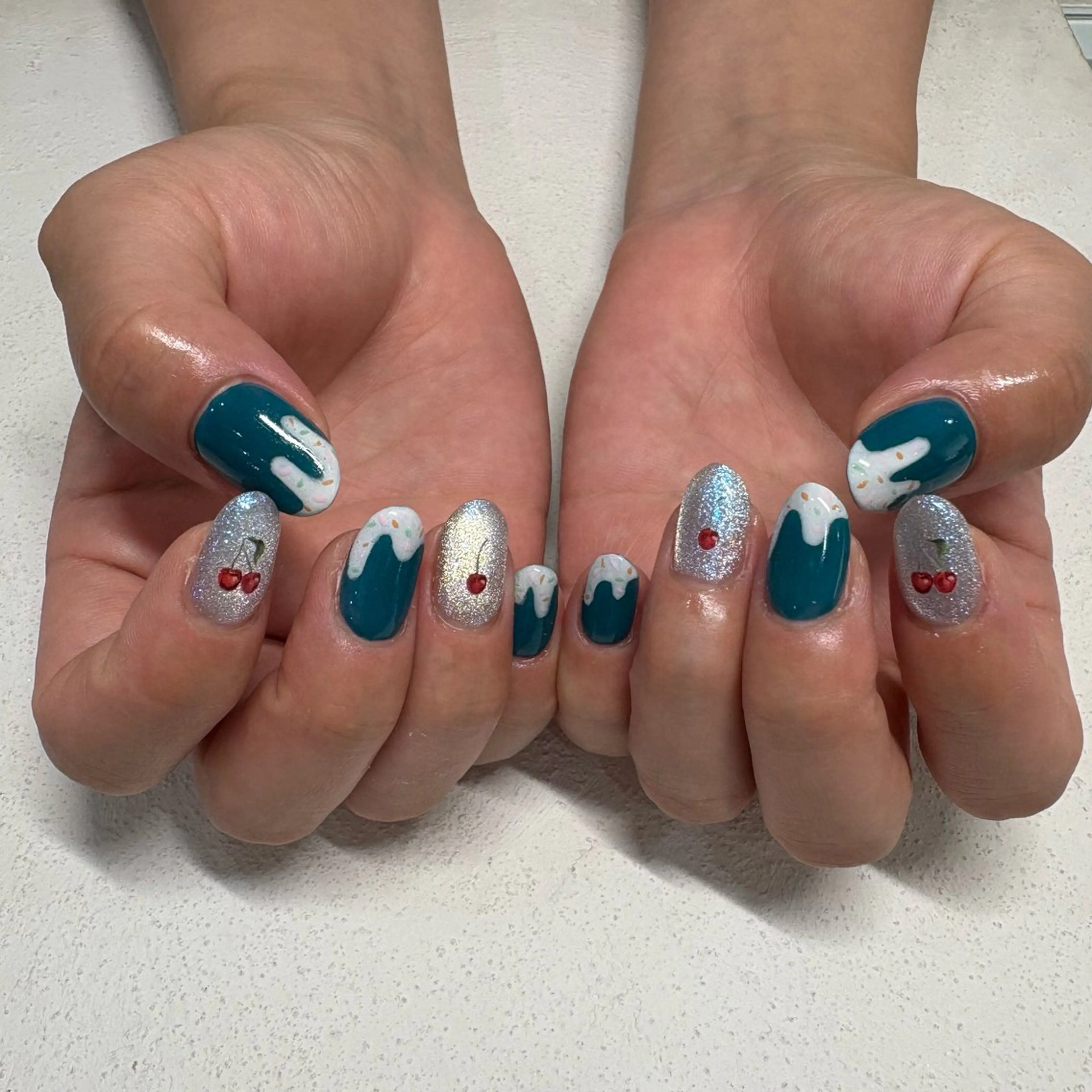 ネイル ハンドネイル HARUKA 🌸のネイルデザイン