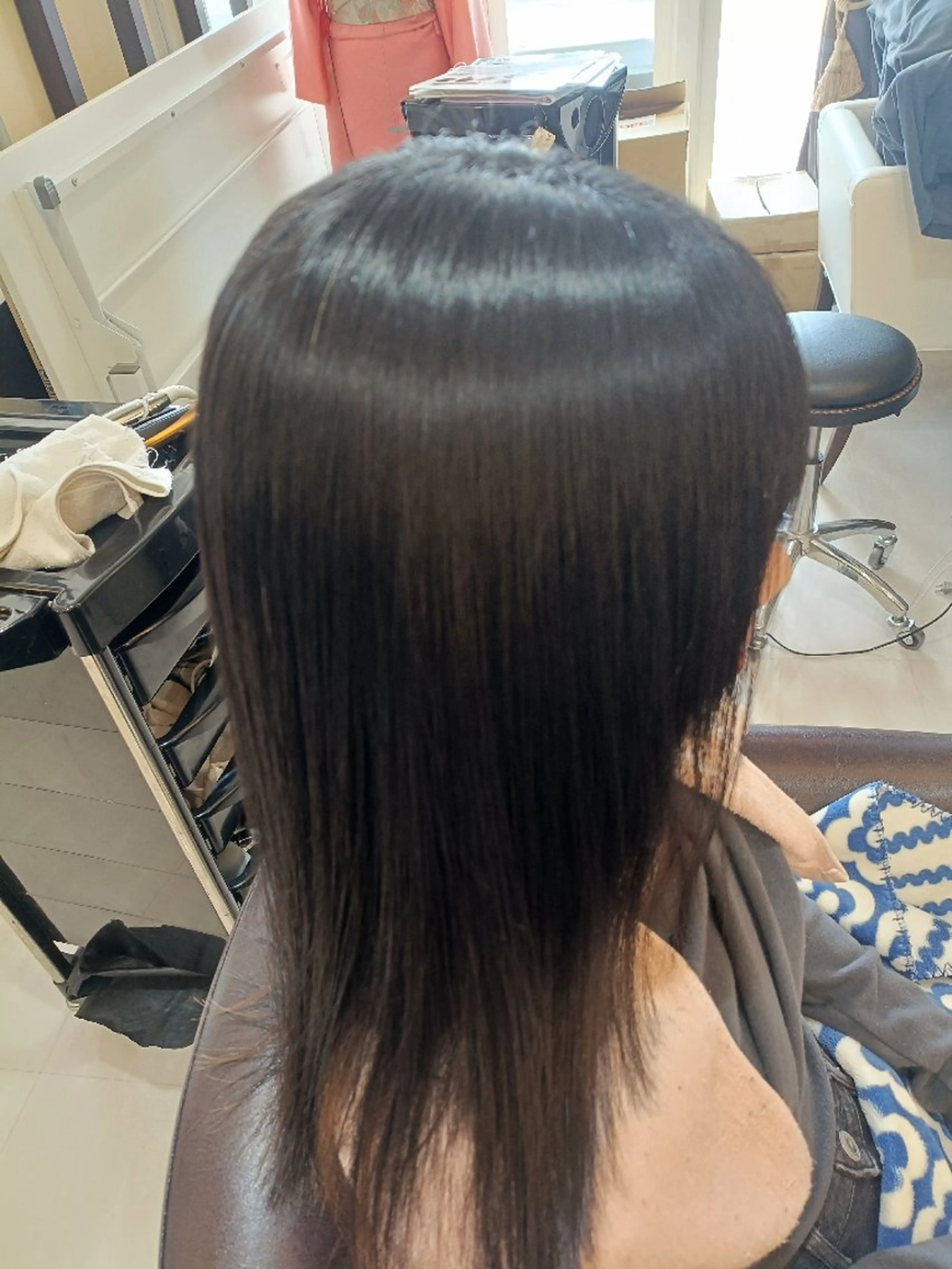 セミロング 安藤 理香のヘアスタイル