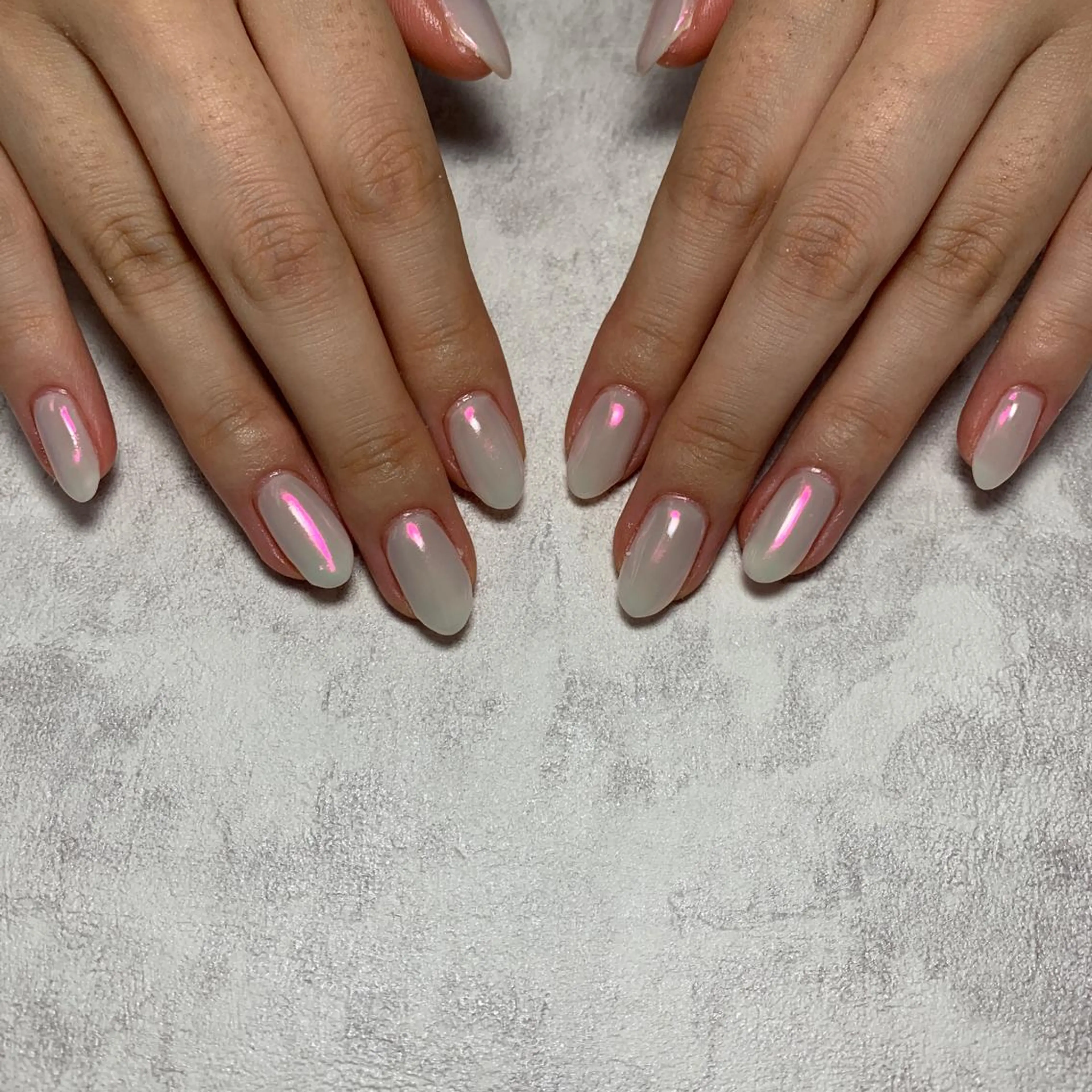 ネイル オーロラネイル ピンク Li aile eye&nailのマツエク・マツパデザイン