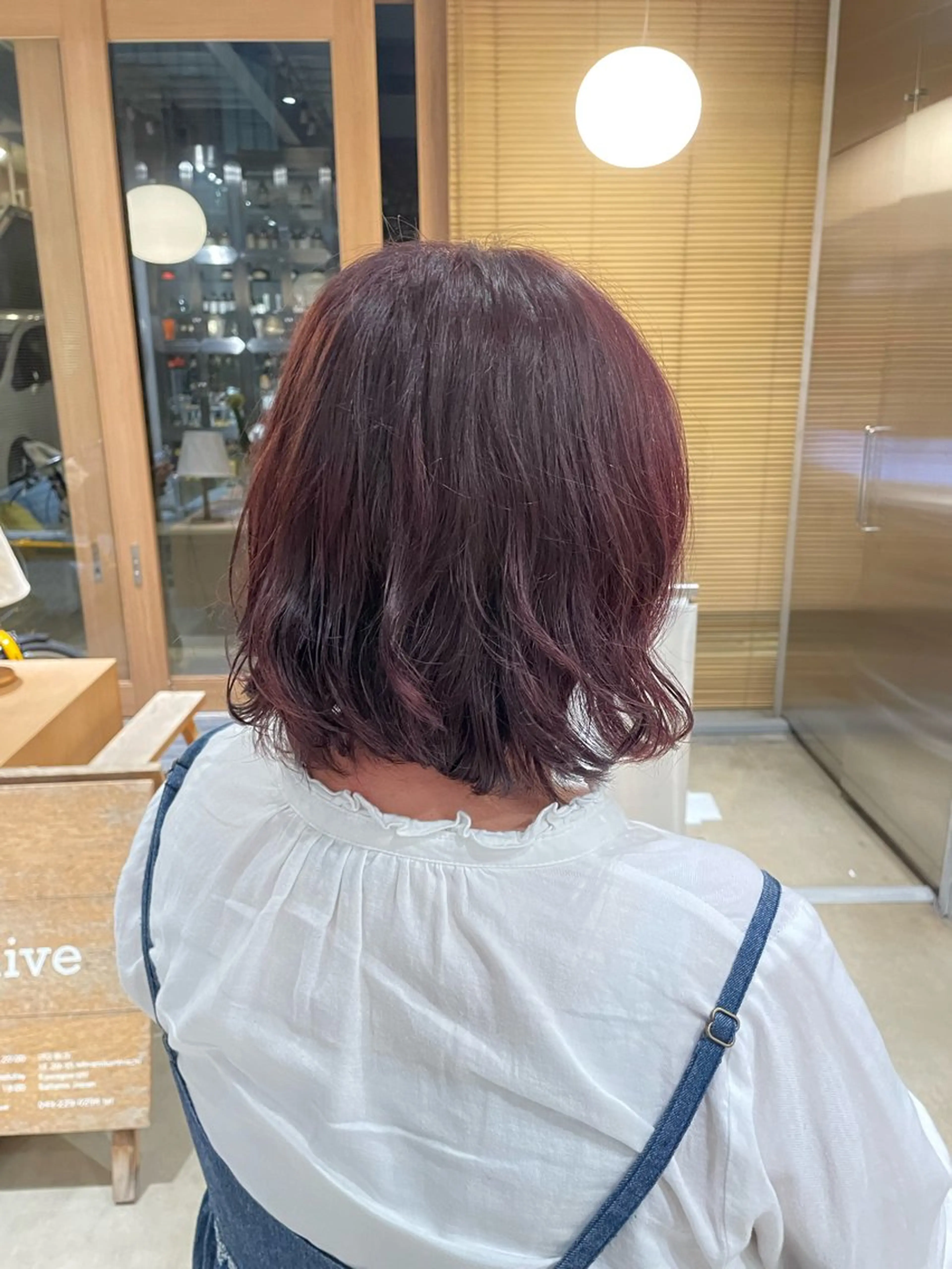 ミディアム カラー パーマ ミディアムパーマ 透明感カラー ピンクカラー 樋口 花穂のヘアスタイル