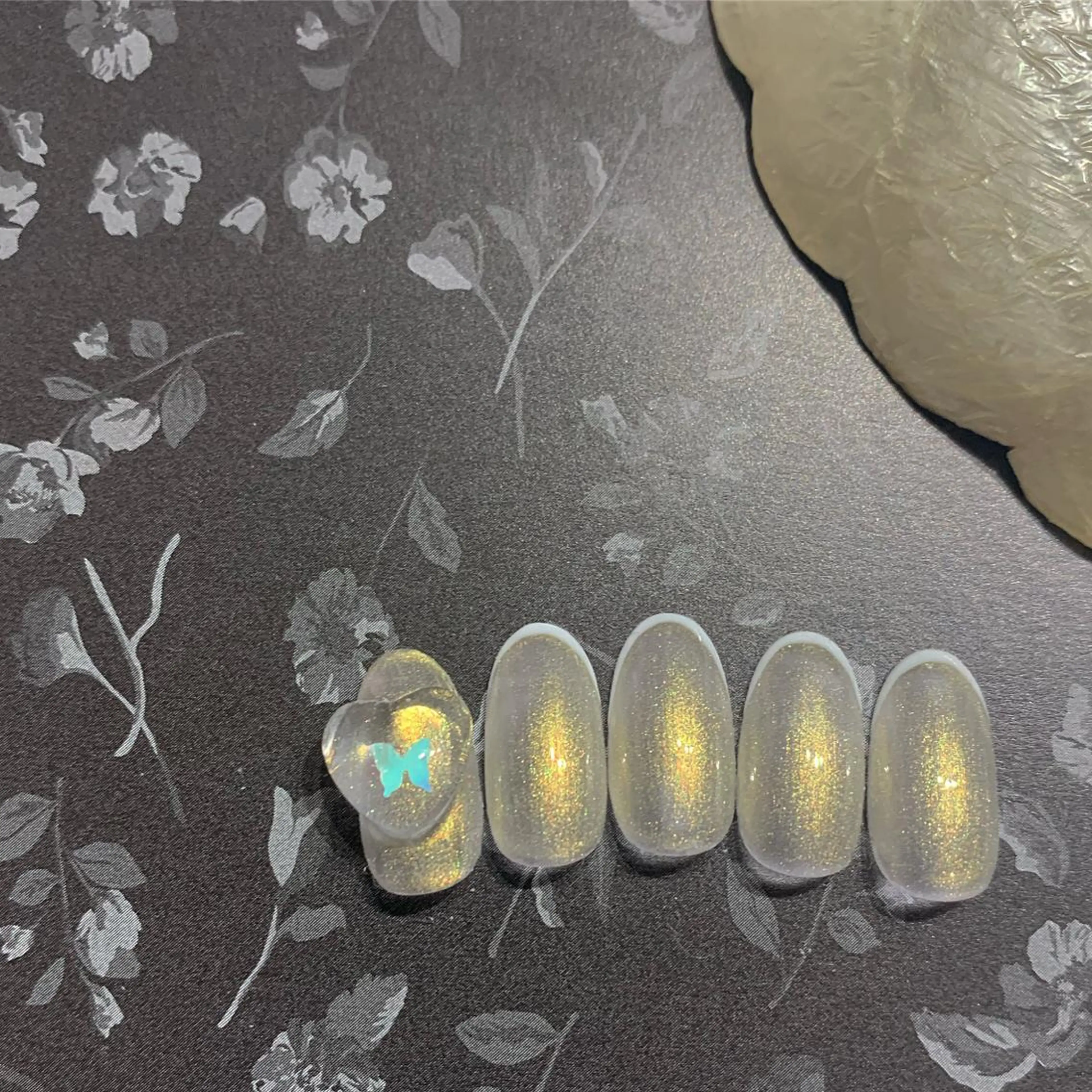 ネイル ハンドネイル ハンドケア lylynail YUUKAのネイルデザイン