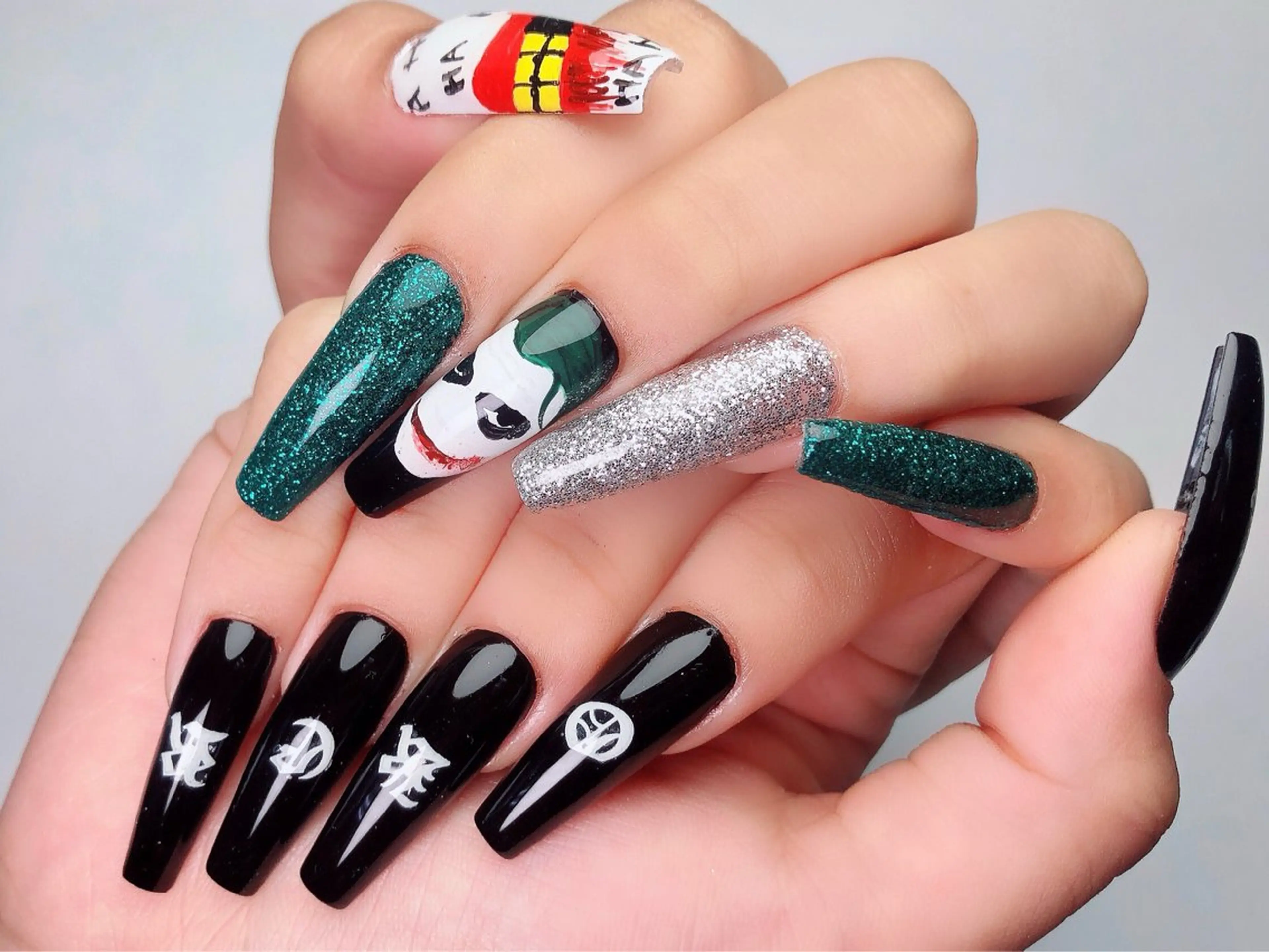 ネイル en.所属・en. NATSUKOのネイルデザイン