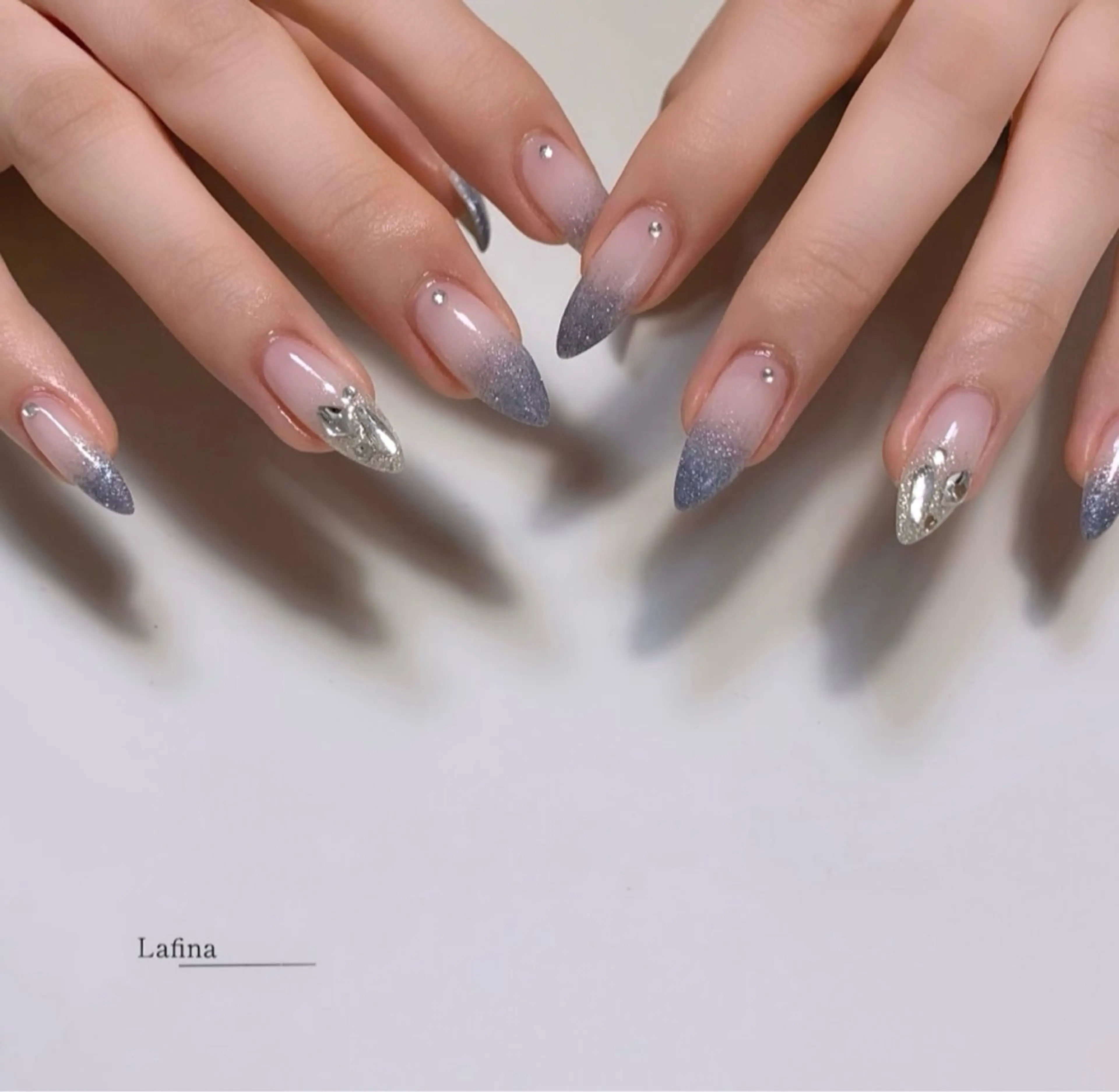 ネイル Lafina -のネイルデザイン