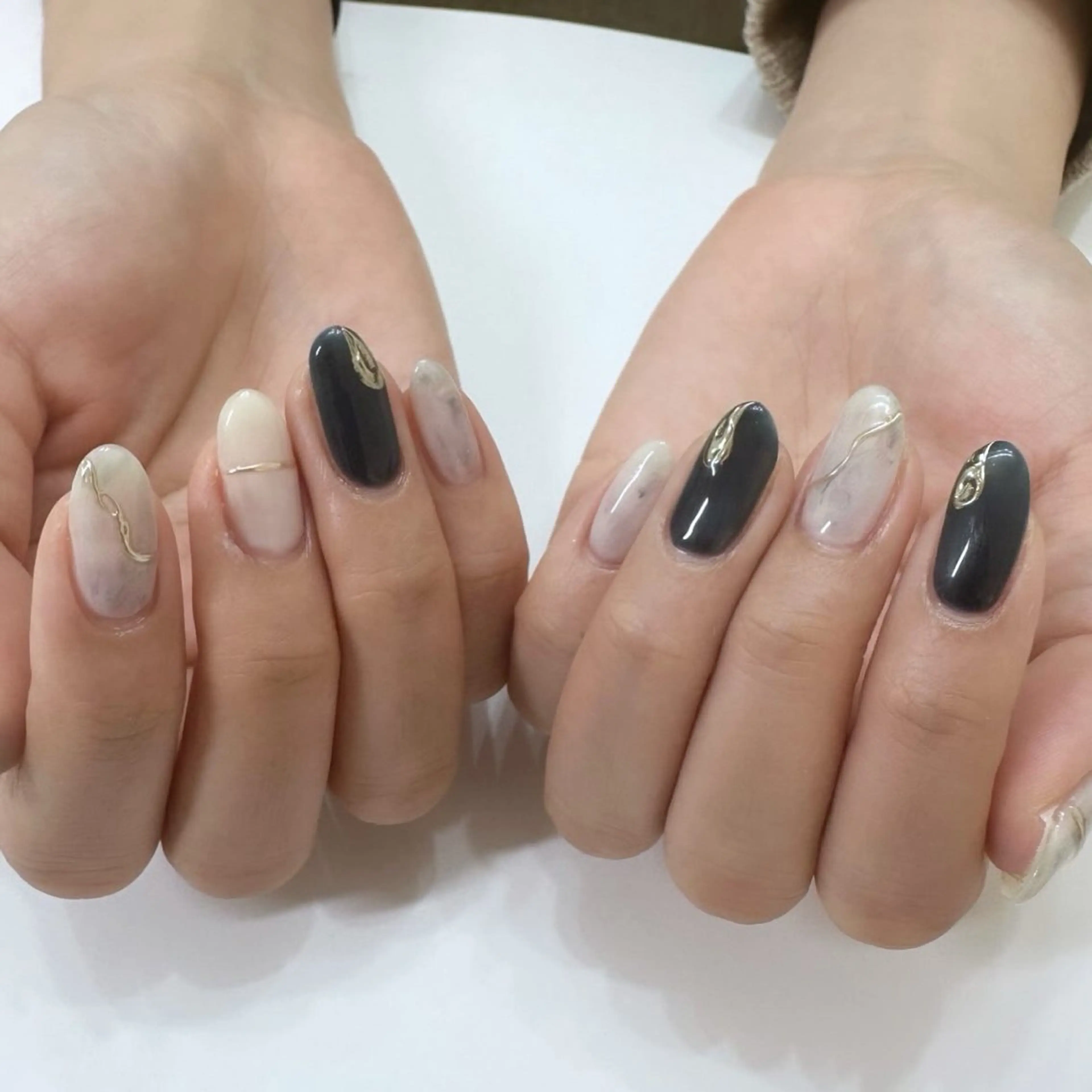 ネイル ハンドネイル Elegancia. Hiromiのネイルデザイン