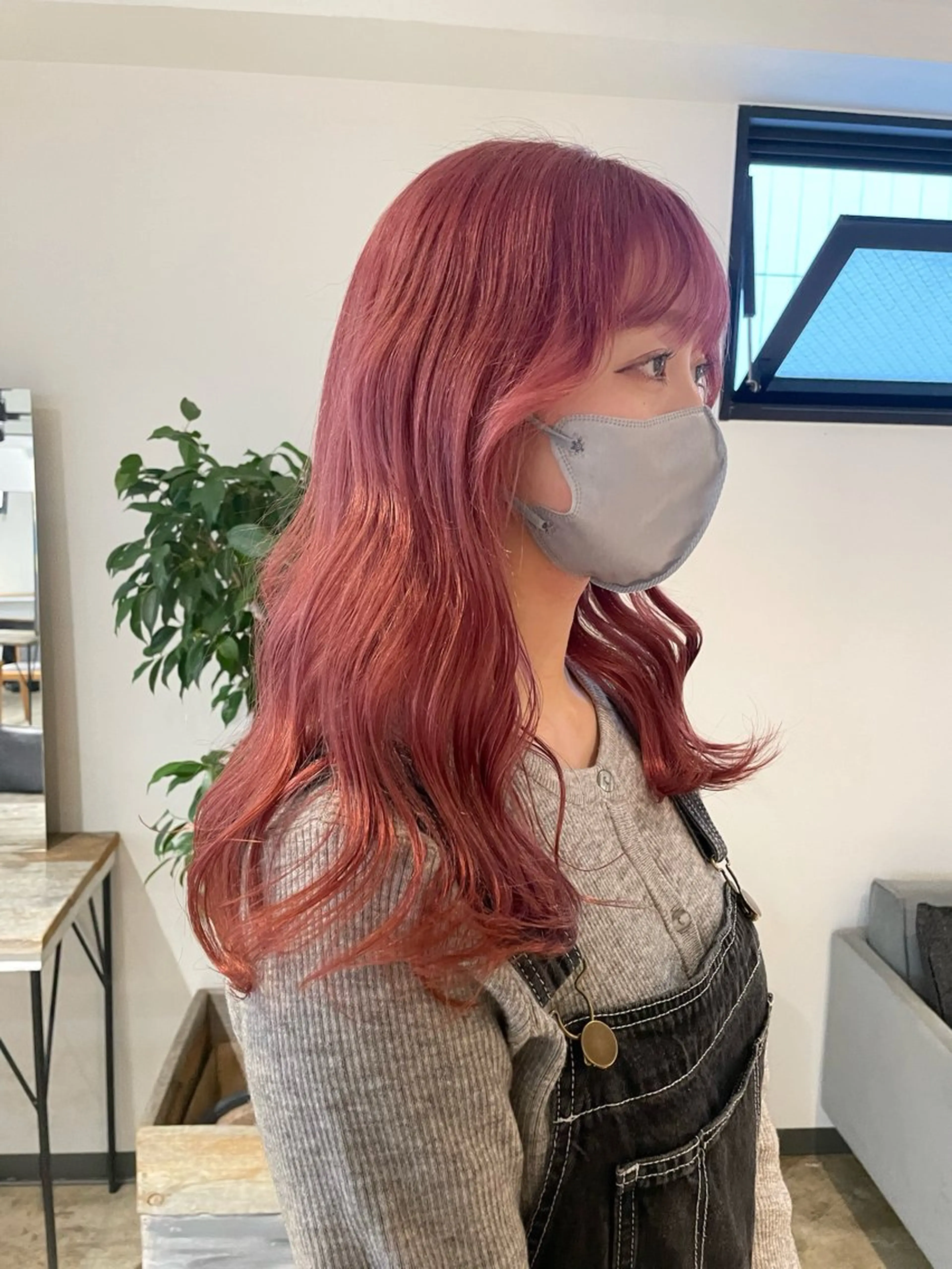 ロング カラー ブリーチ ダブルカラー ピンクカラー 暖色カラー🍒 ケアブリーチ/akiのヘアスタイル