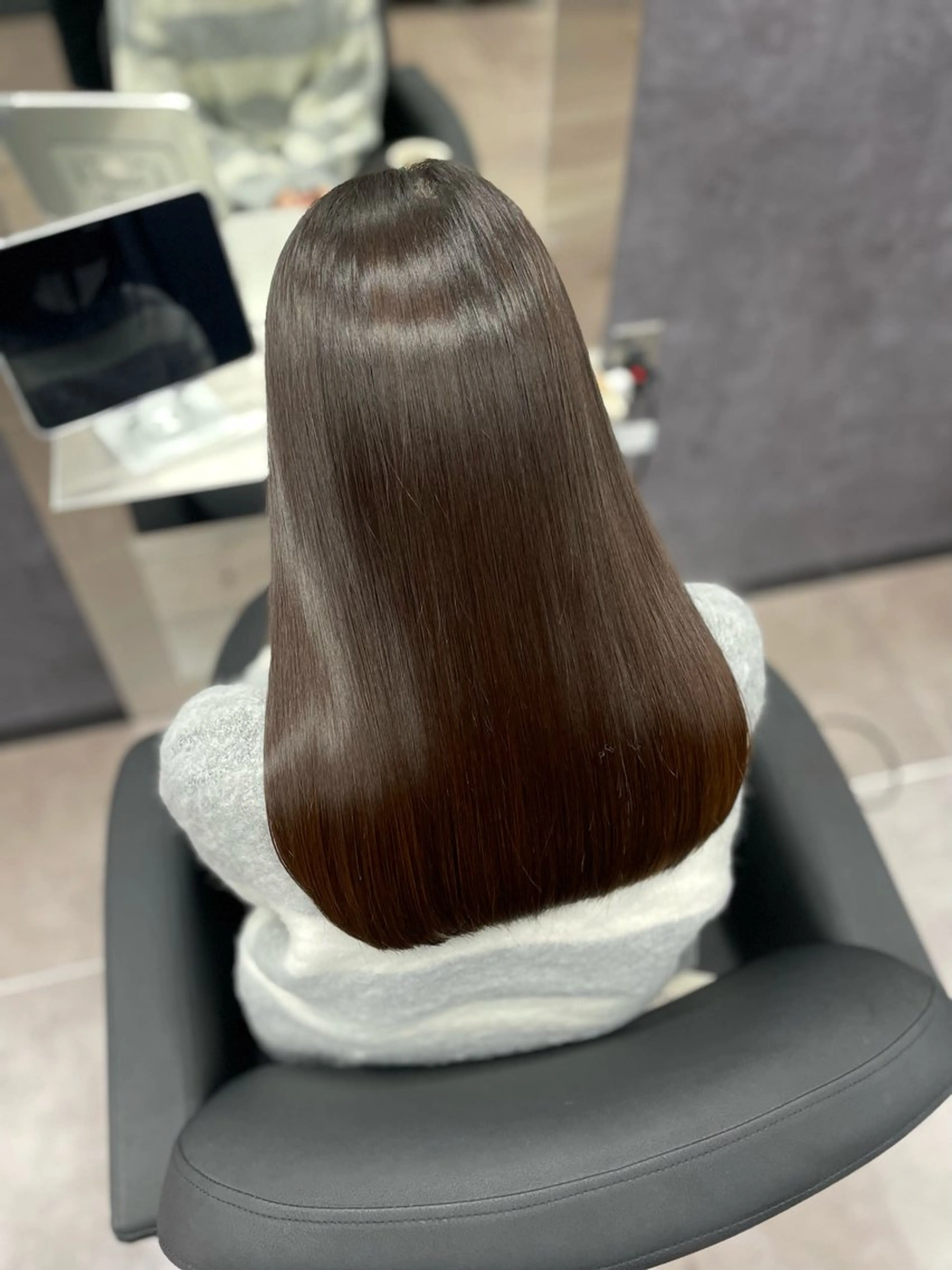 ロング カット ヘアカラー トリートメント CYNTHIADUE 店長｜ IRISUのヘアスタイル