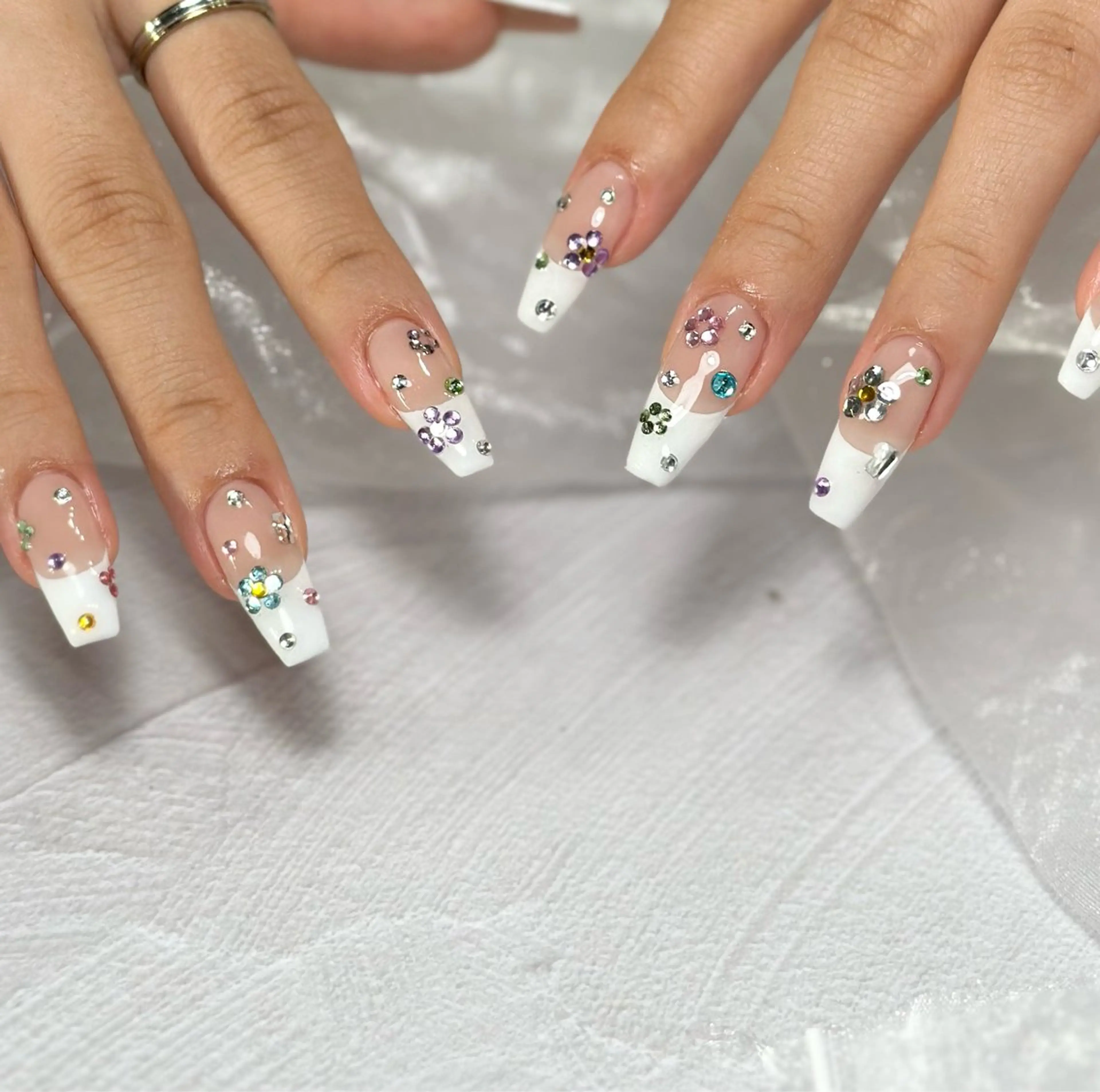 ネイル 石﨑 利祥のネイルデザイン