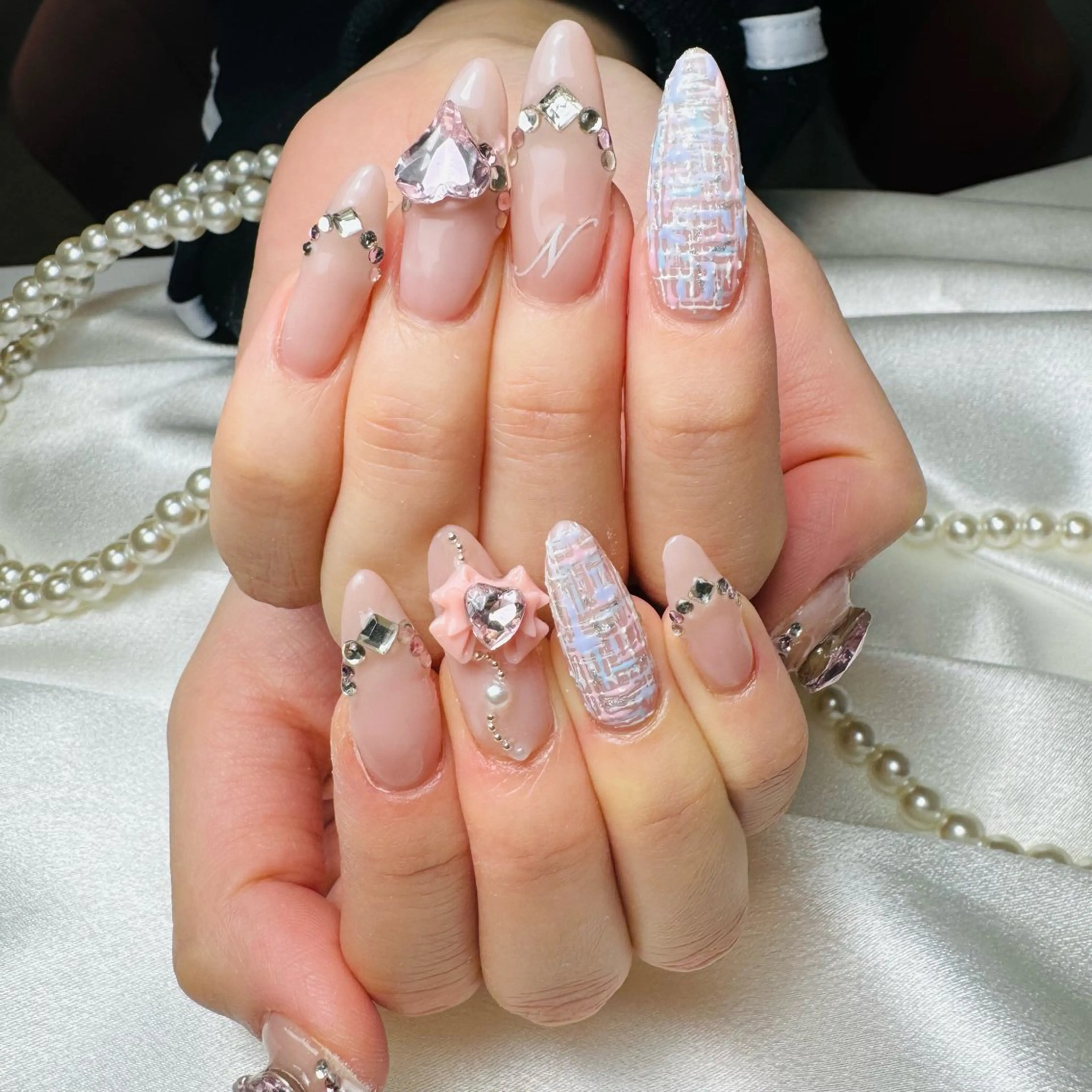 ネイル ハンドネイル ネイルサロン lotusのネイルデザイン