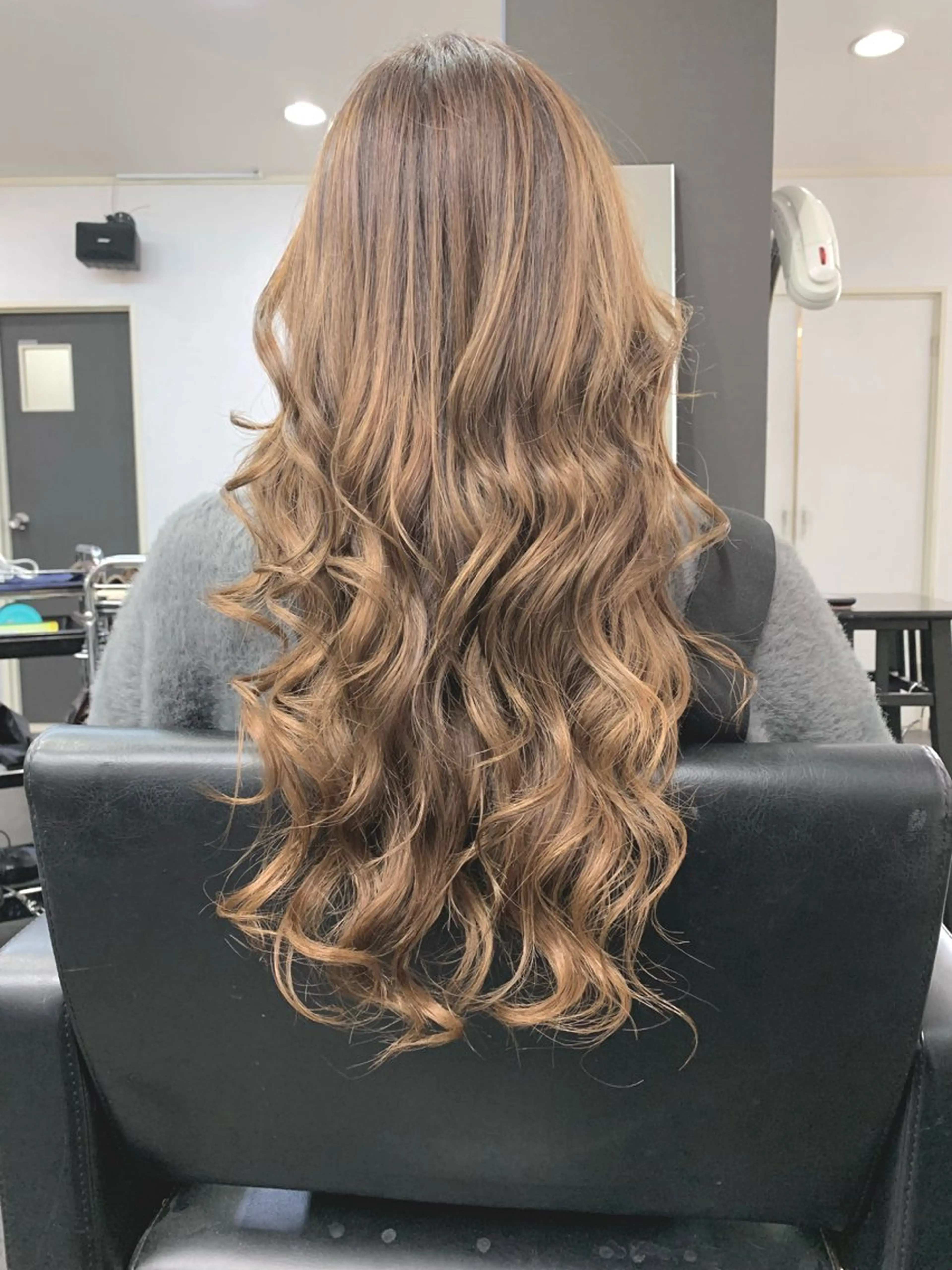 ロング カラー 神野 洸都のヘアスタイル