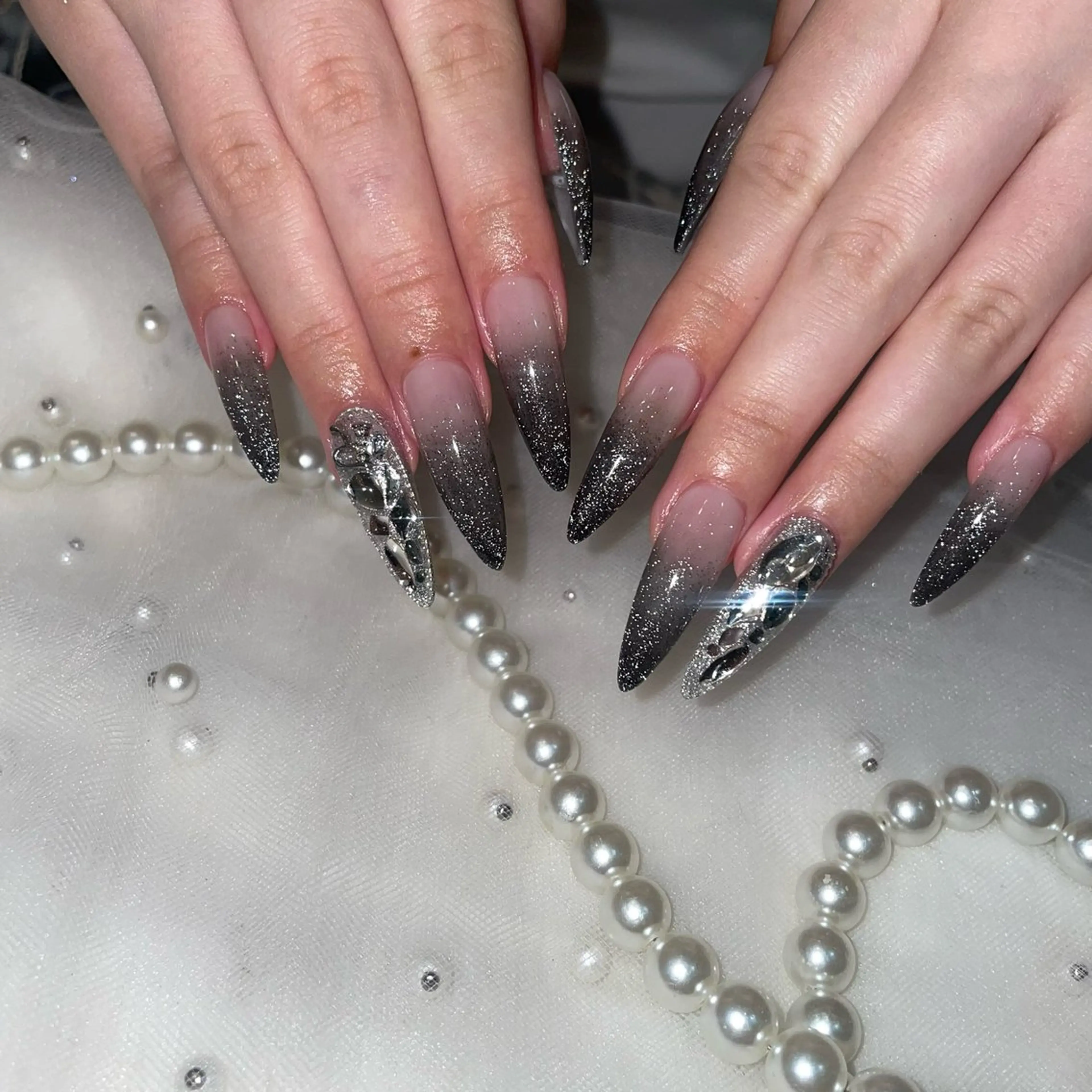 ネイル ハンドネイル minami🎀 矢場町ネイルのネイルデザイン