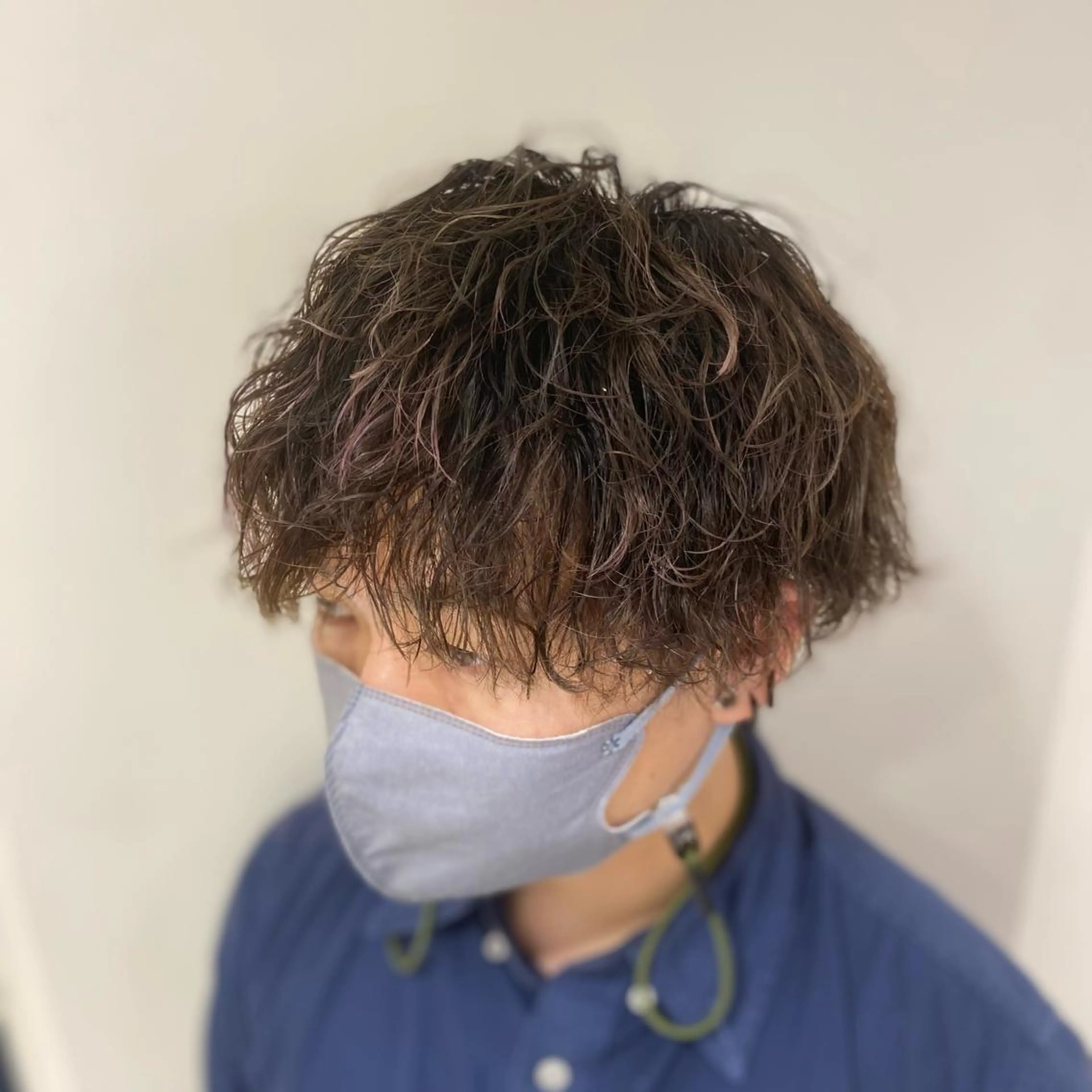 ショート パーマ メンズ カット パーマ 橋本 琉磨のヘアスタイル