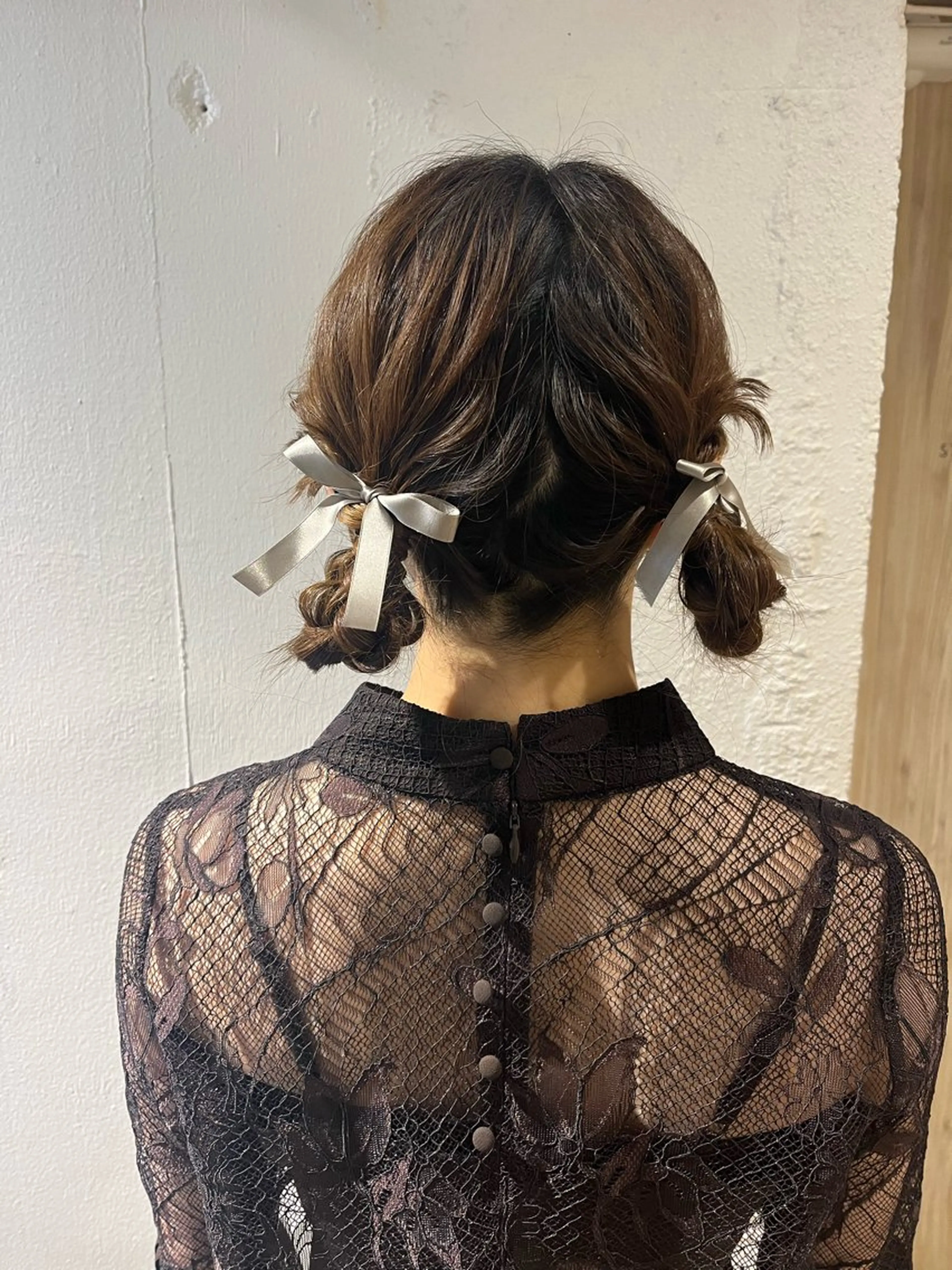 ミディアム ヘアアレンジ 切りっぱなしボブ ボブ ヘアセット 透明感カラー/ 髪質改善/レイヤーのヘアスタイル