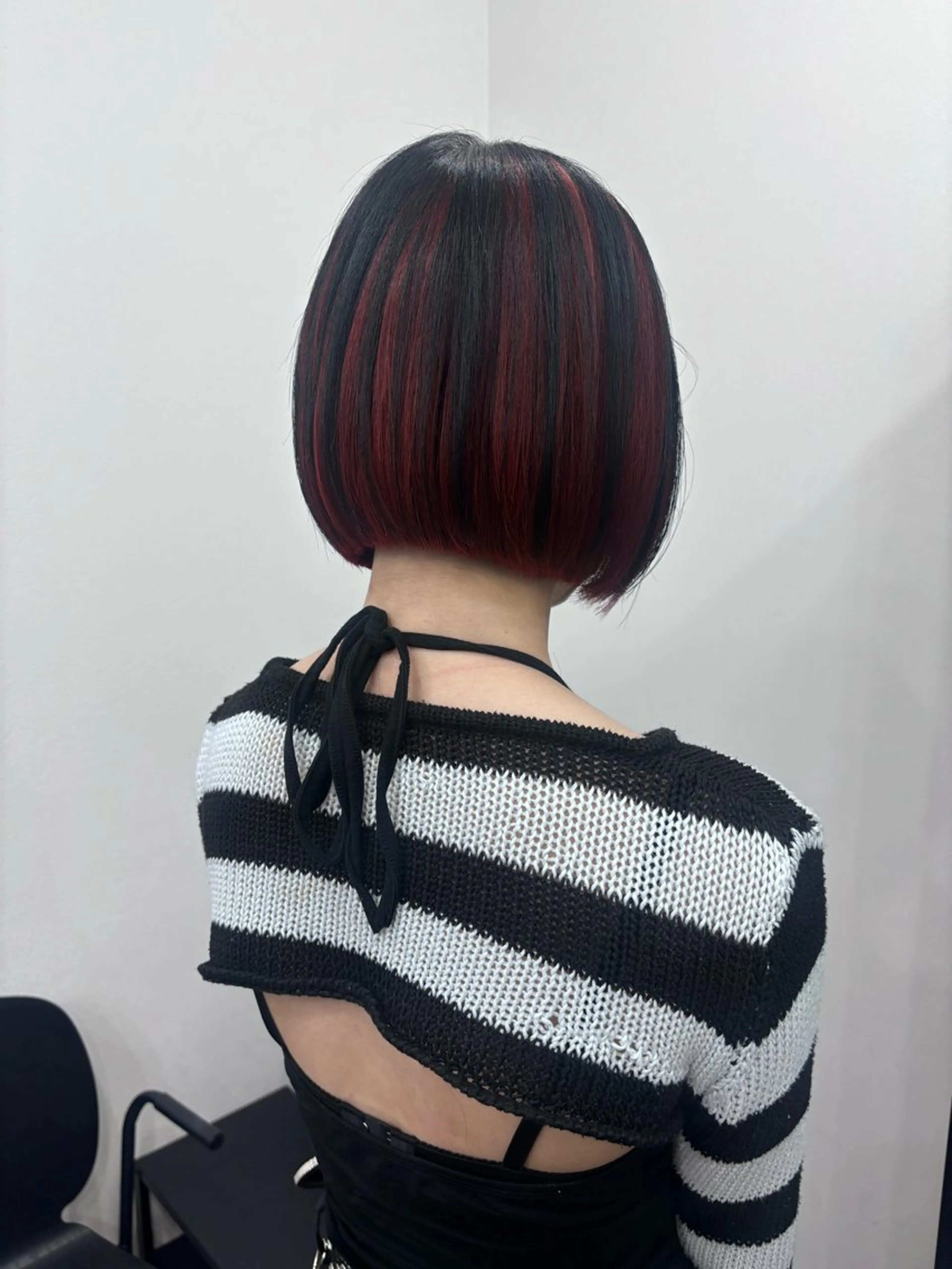 ショート カラー ブリーチ インナーカラー ヘアカラー Trip 大名所属・Trip大名 AZUのヘアスタイル