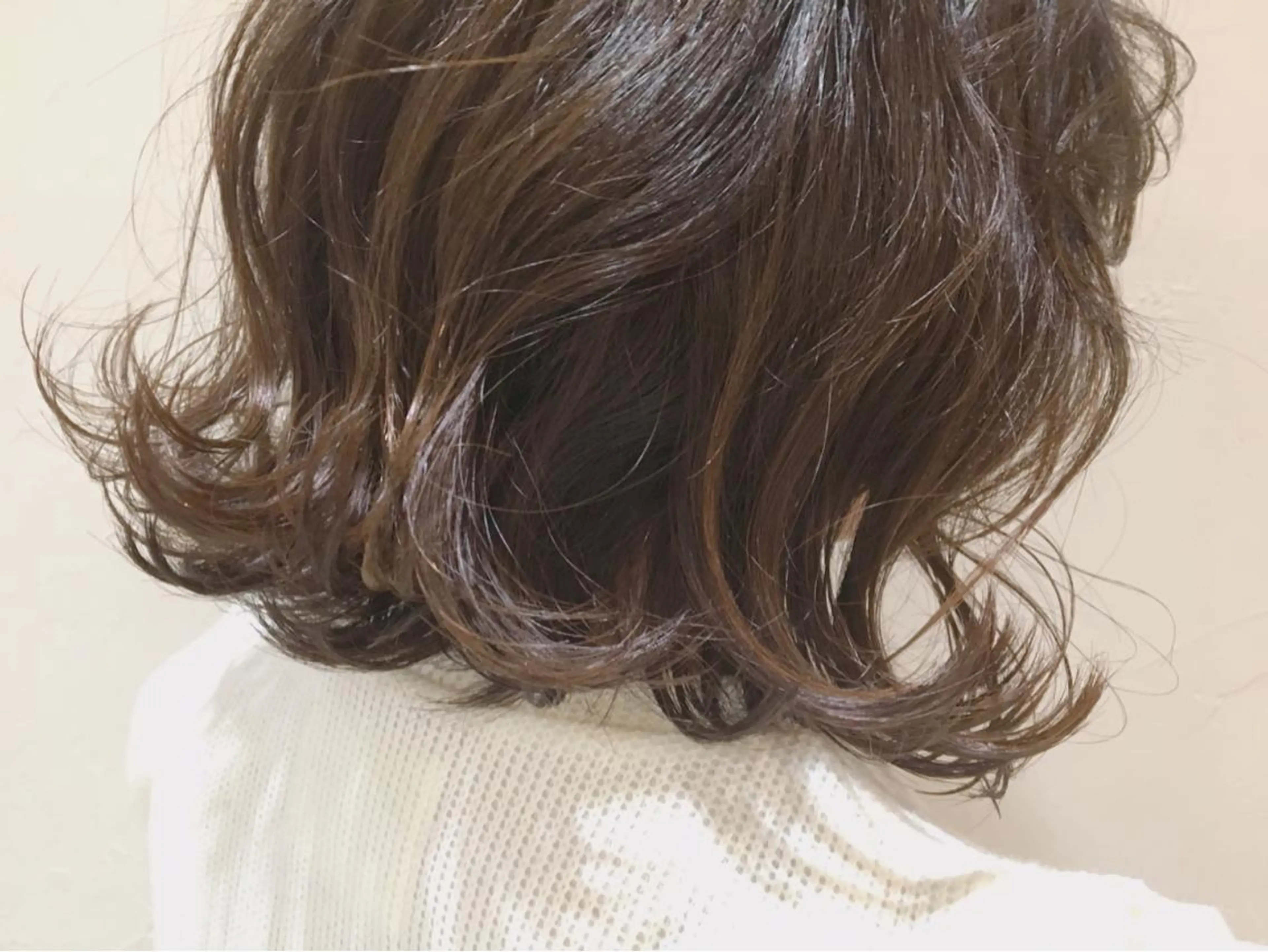 ミディアム カラー シマダ アユミのヘアスタイル