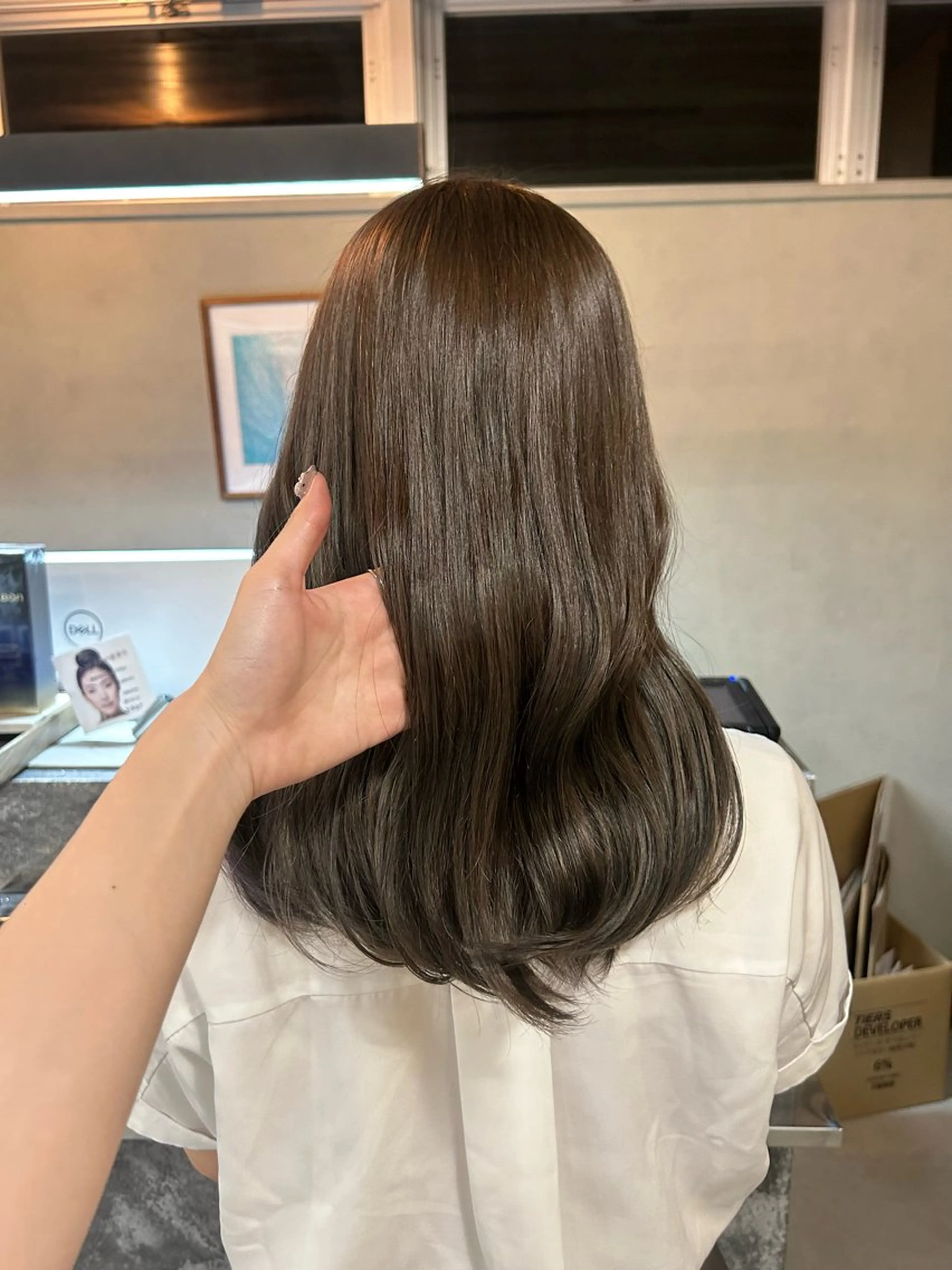 セミロング ヘアカラー ruup Aru ユウキのヘアスタイル