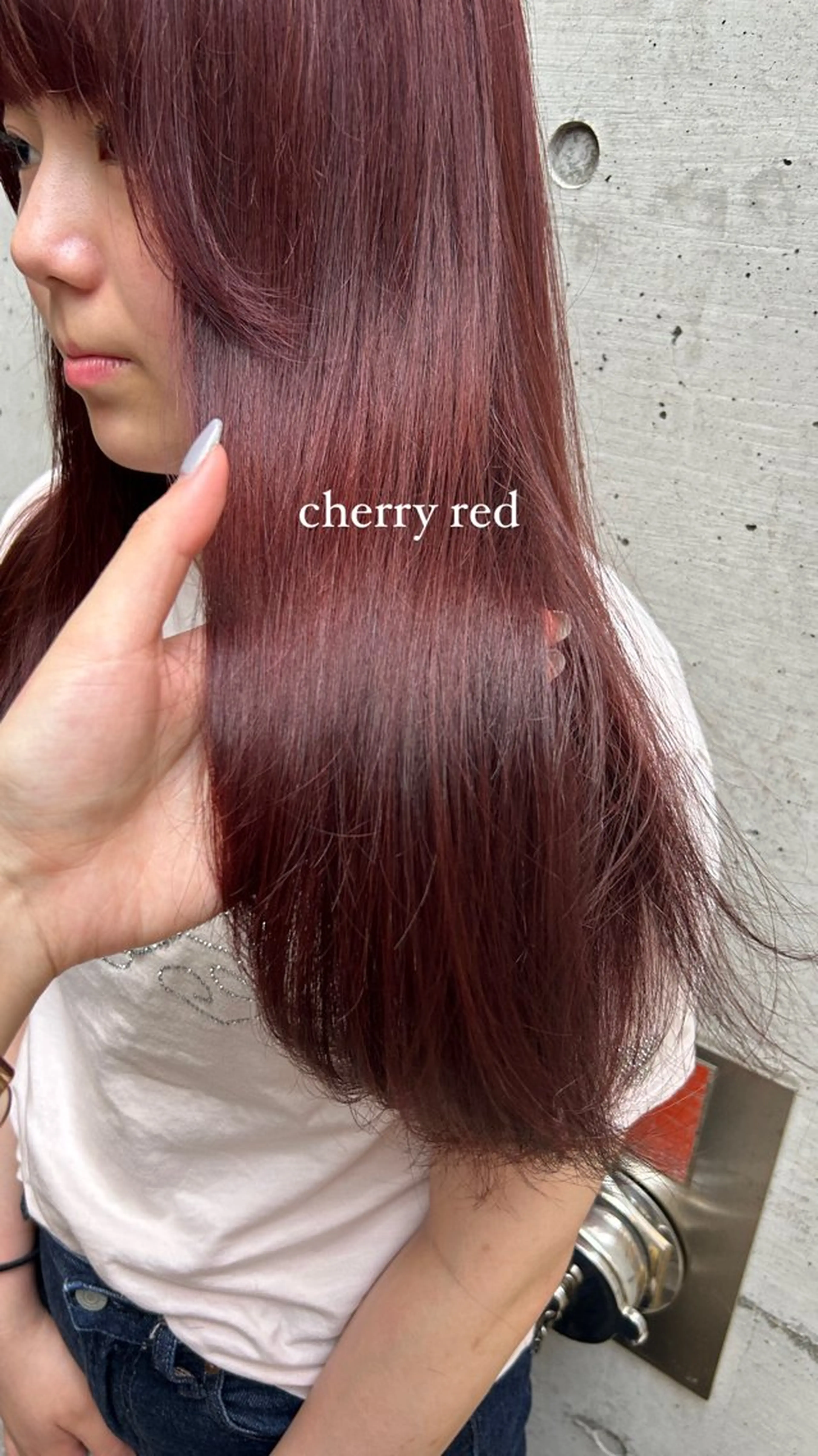 ロング カラー ミウラナツサ /レイヤーカットのヘアスタイル