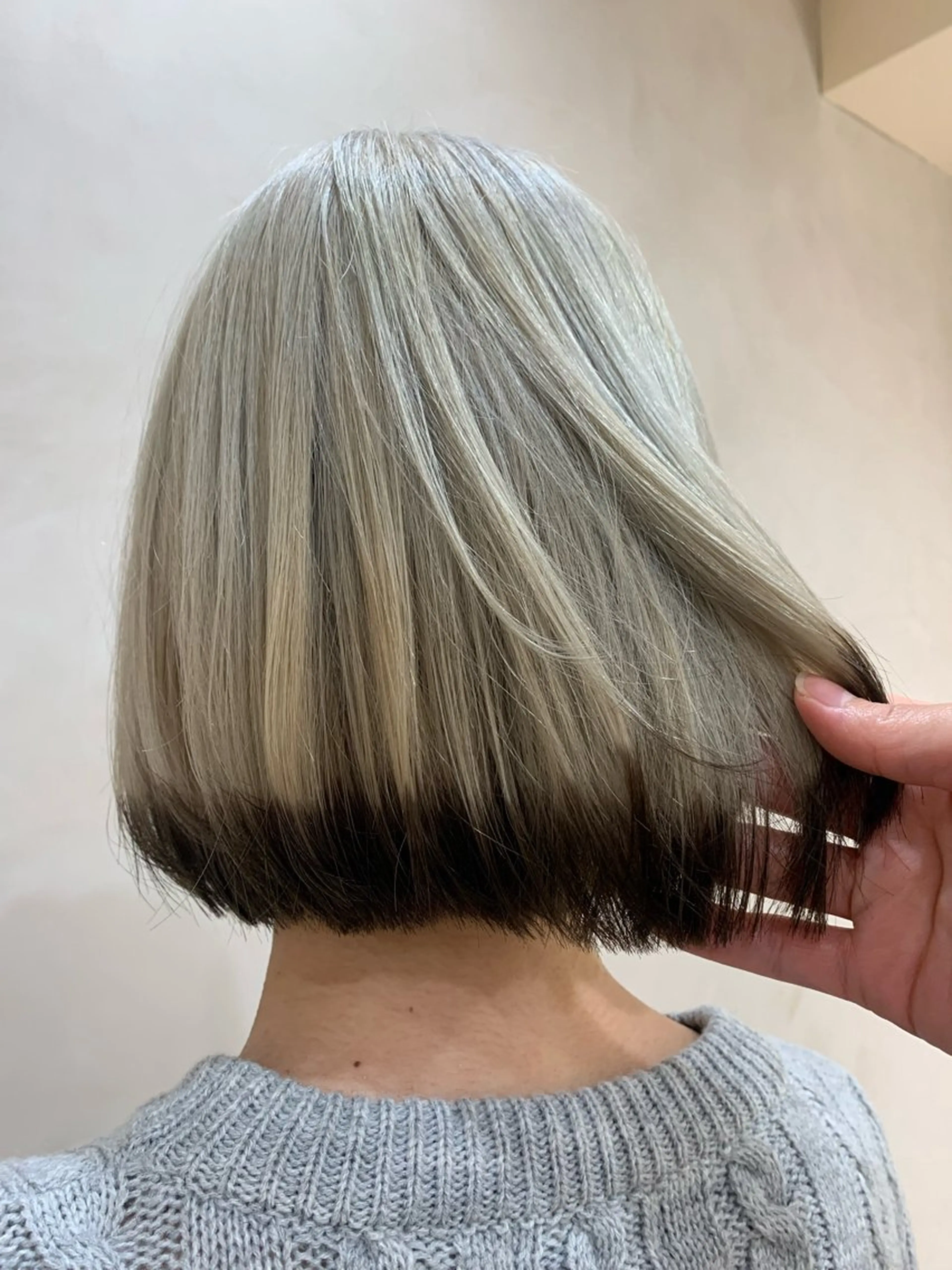 ミディアム カラー ブリーチ カット ヘアカラー トリートメント 矢場町/ダブルカラー /レイヤー/アリサのヘアスタイル