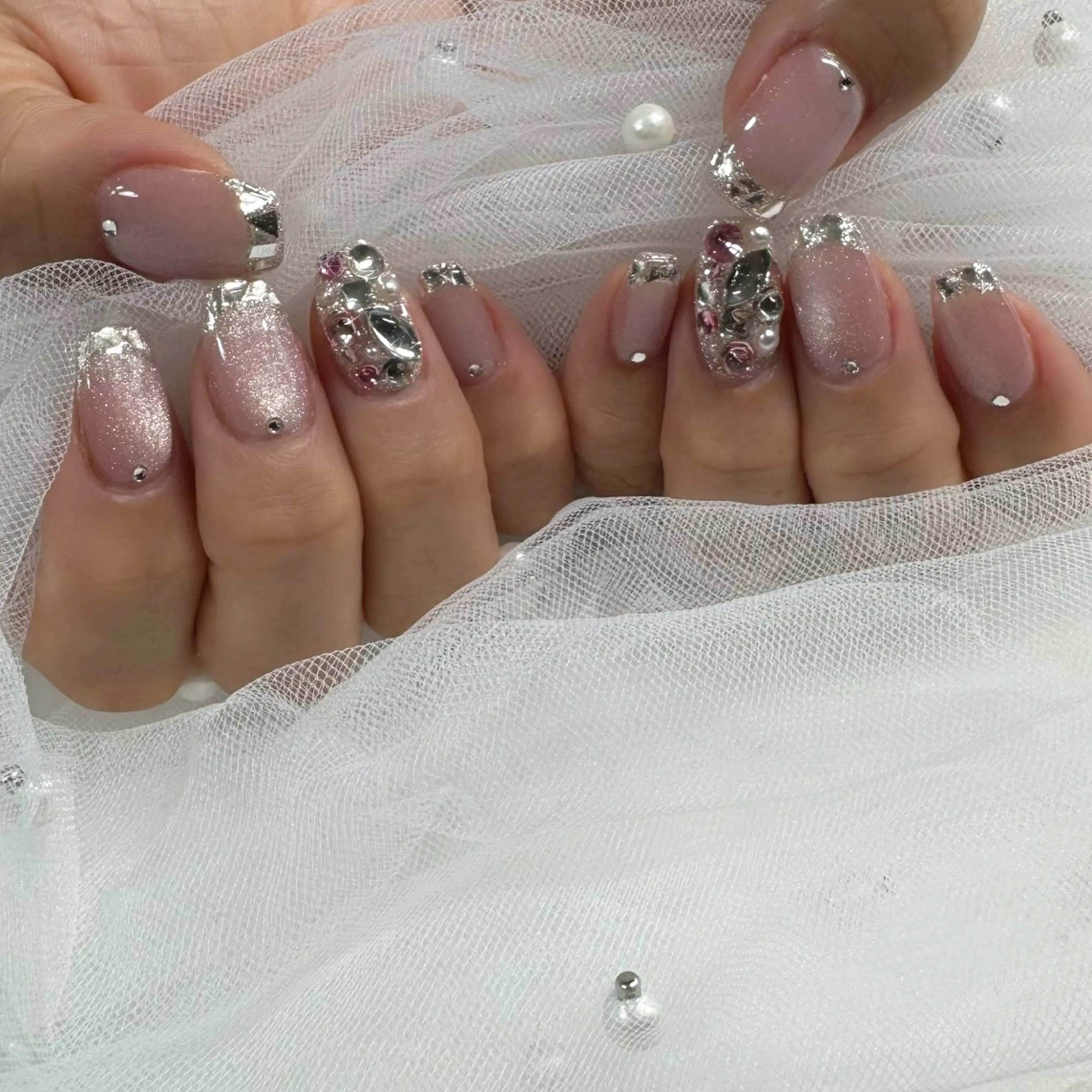 ネイル ジェルネイル 東 千夏のネイルデザイン