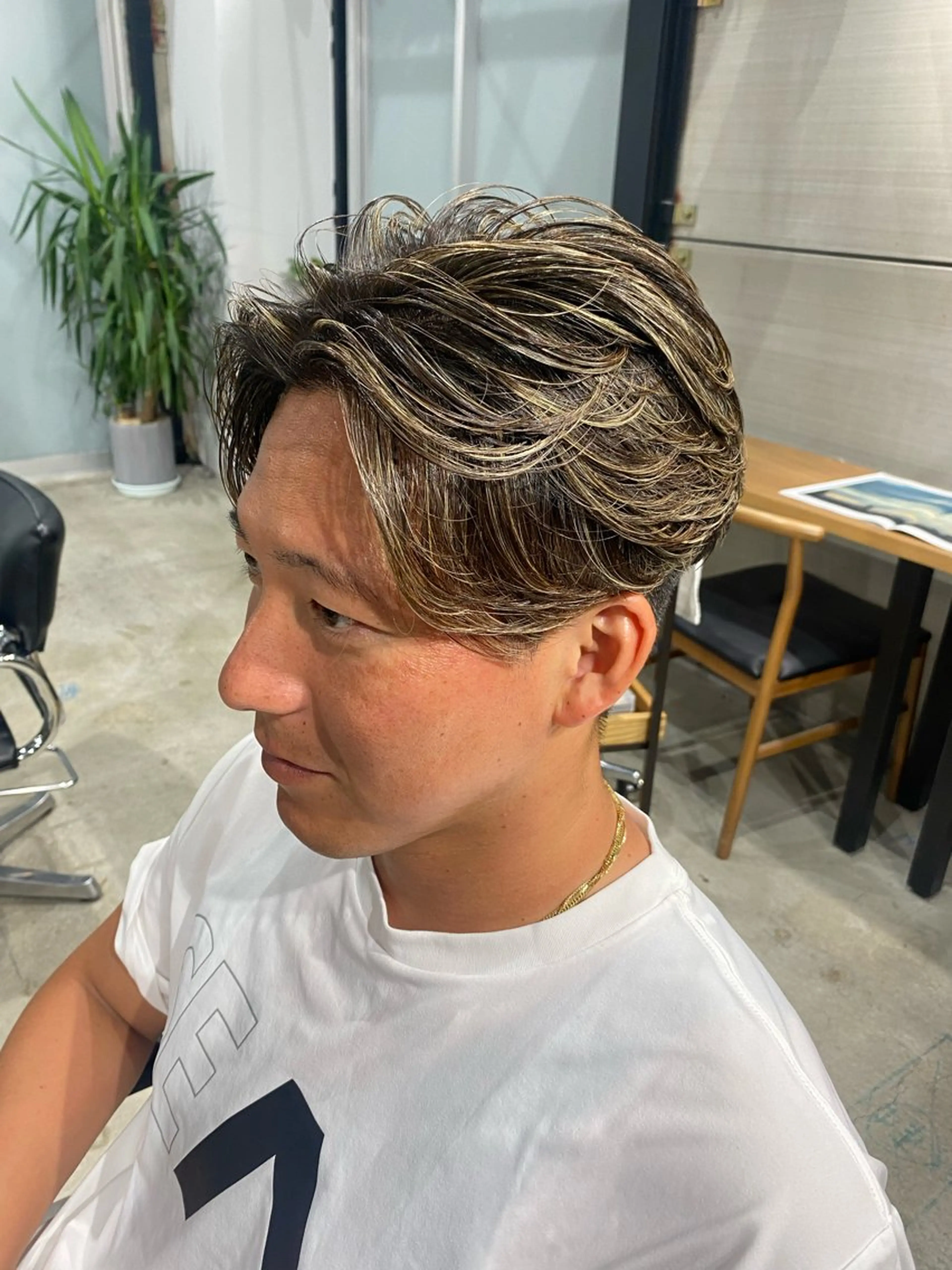 ショート 村田 健のヘアスタイル