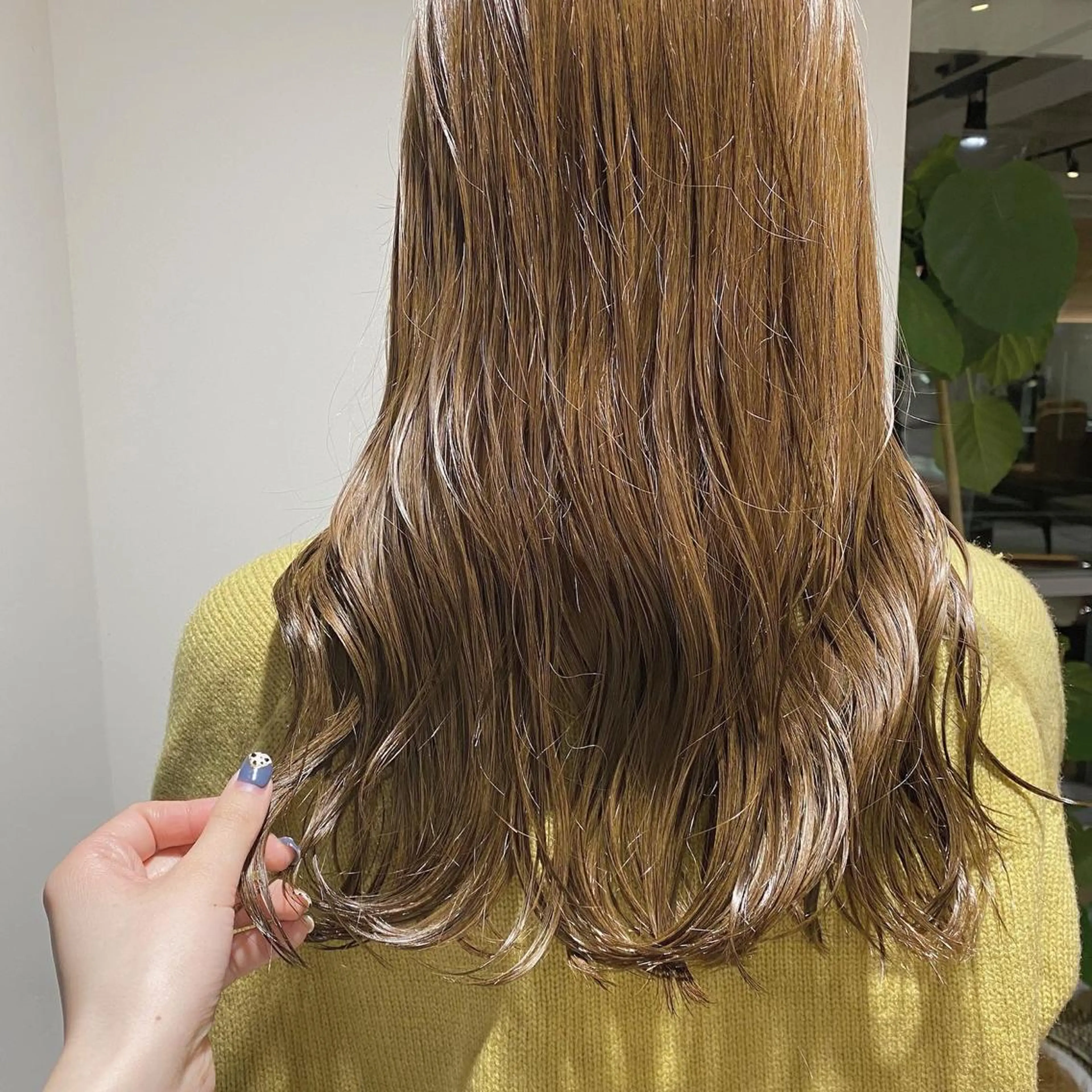 セミロング カラー ベージュカラー 関口 桃花🌷 暖色カラーのヘアスタイル