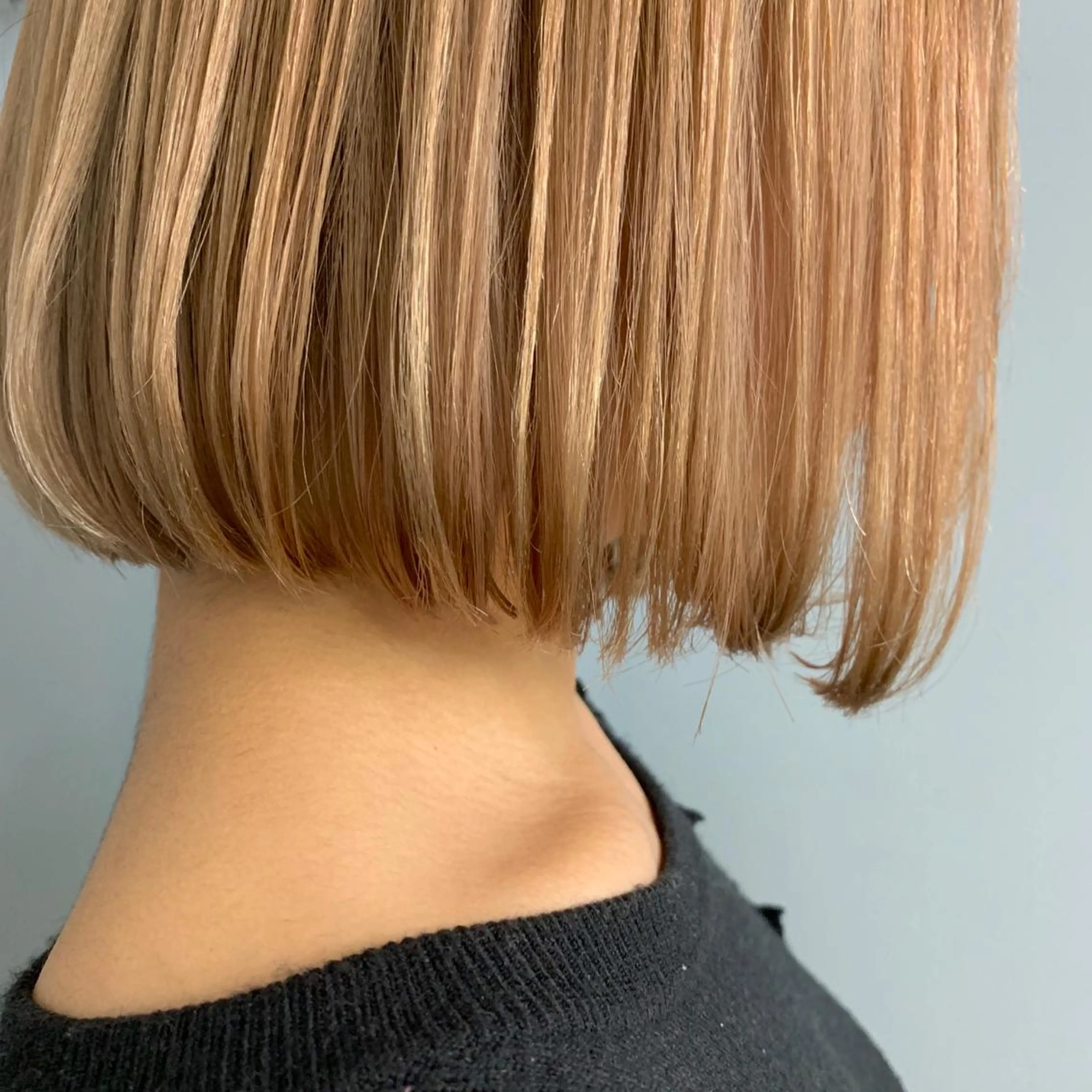 ミディアム leben serikaのヘアスタイル