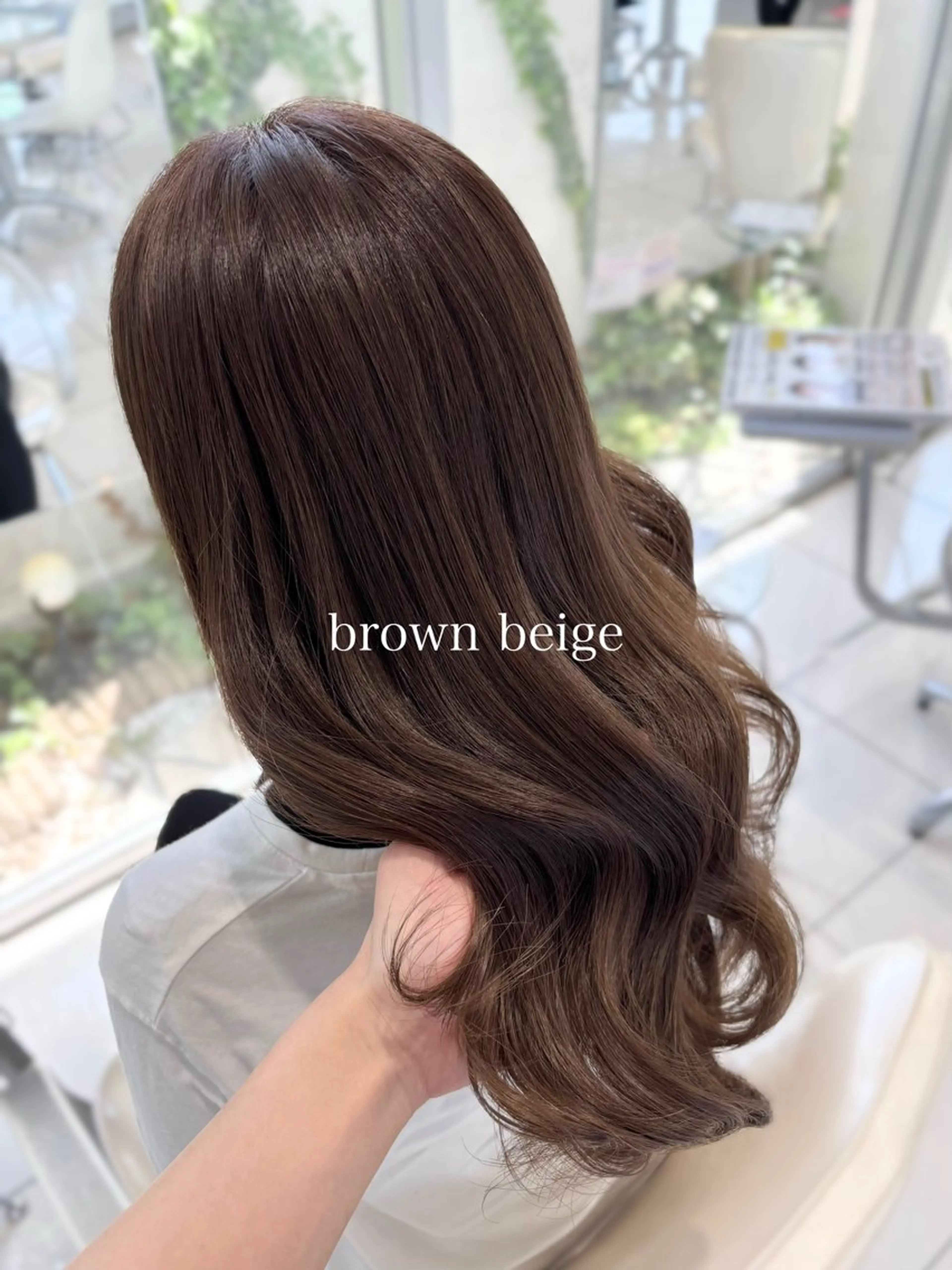 ロング カラー ベージュカラー 透明感カラー チョコレートカラー/ 𝐒𝐚𝐤𝐢のヘアスタイル