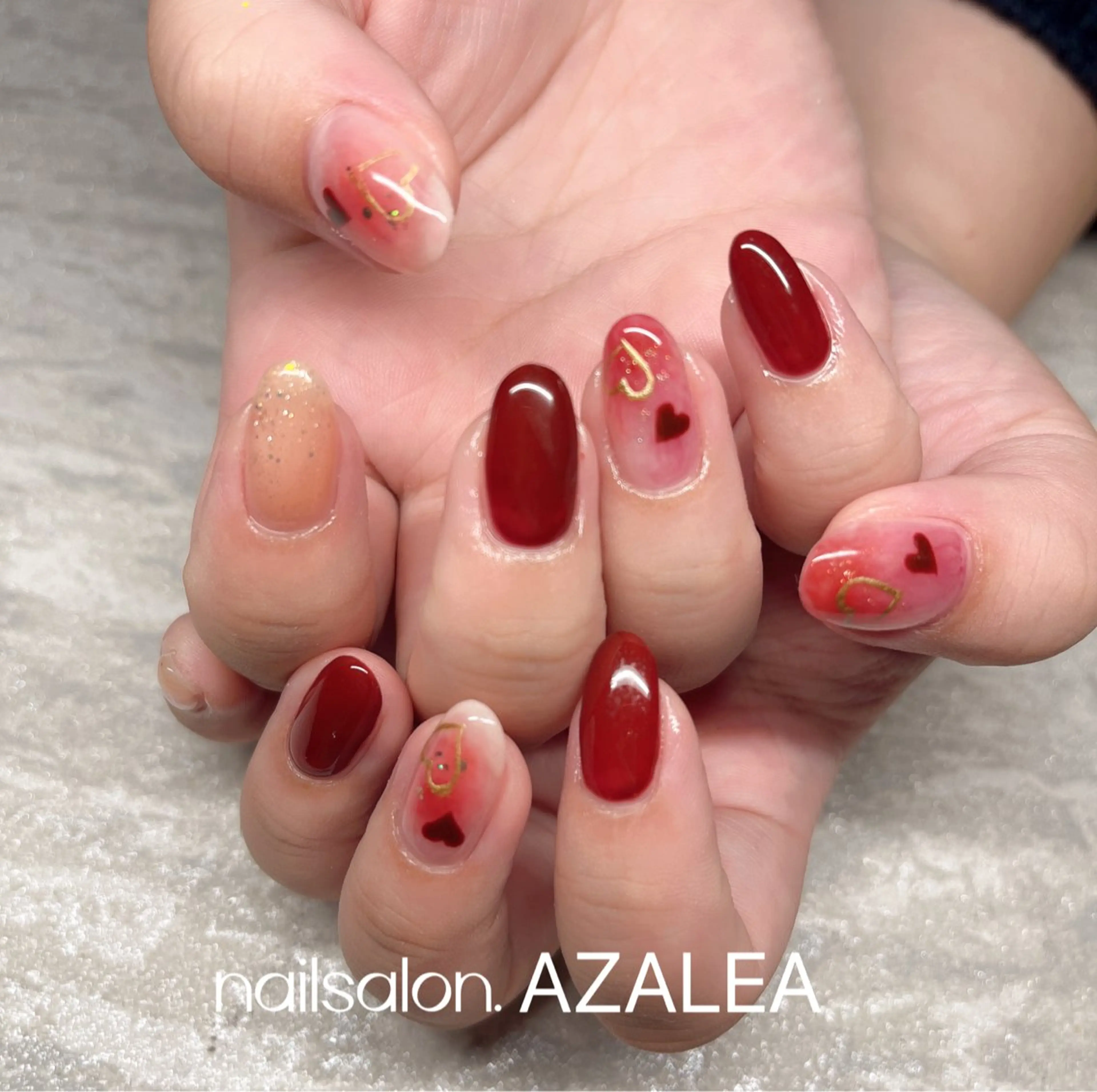 ネイル R inのネイルデザイン