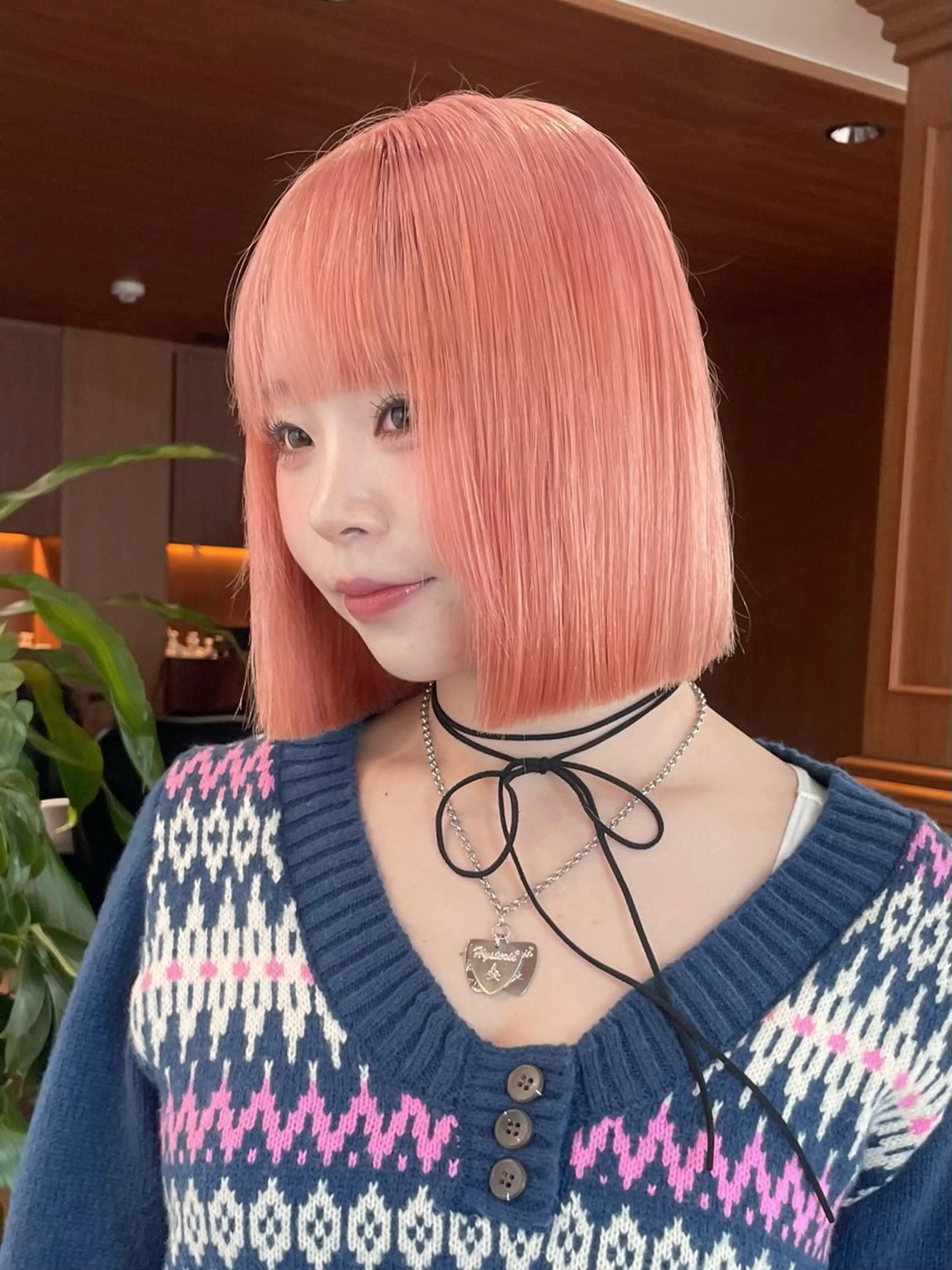 ショート 似合わせカット レイヤー/ブリーチ ♥️【木坂 桃歌】のヘアスタイル