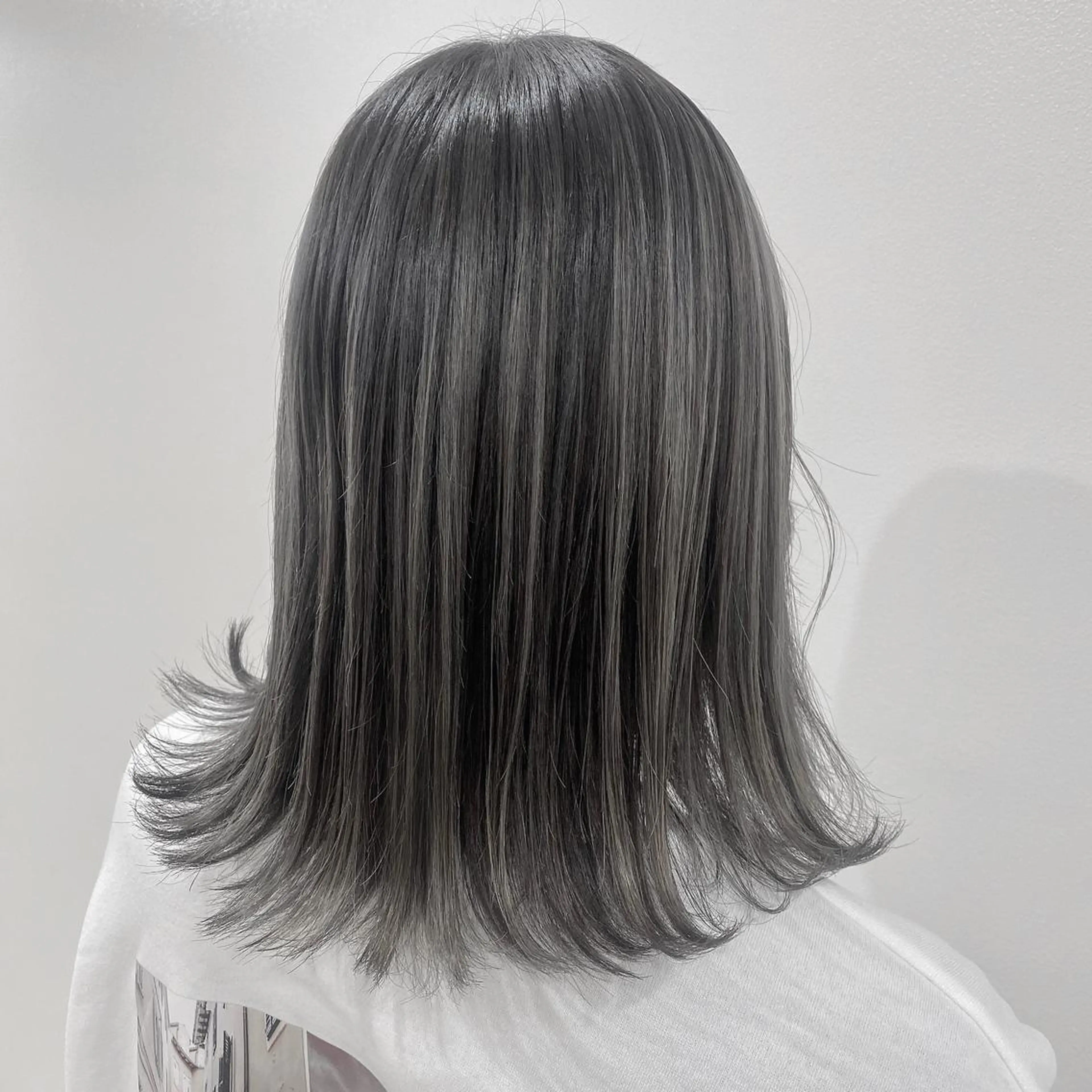 ミディアム カラー マンツーマン女性 美容師 奏のヘアスタイル