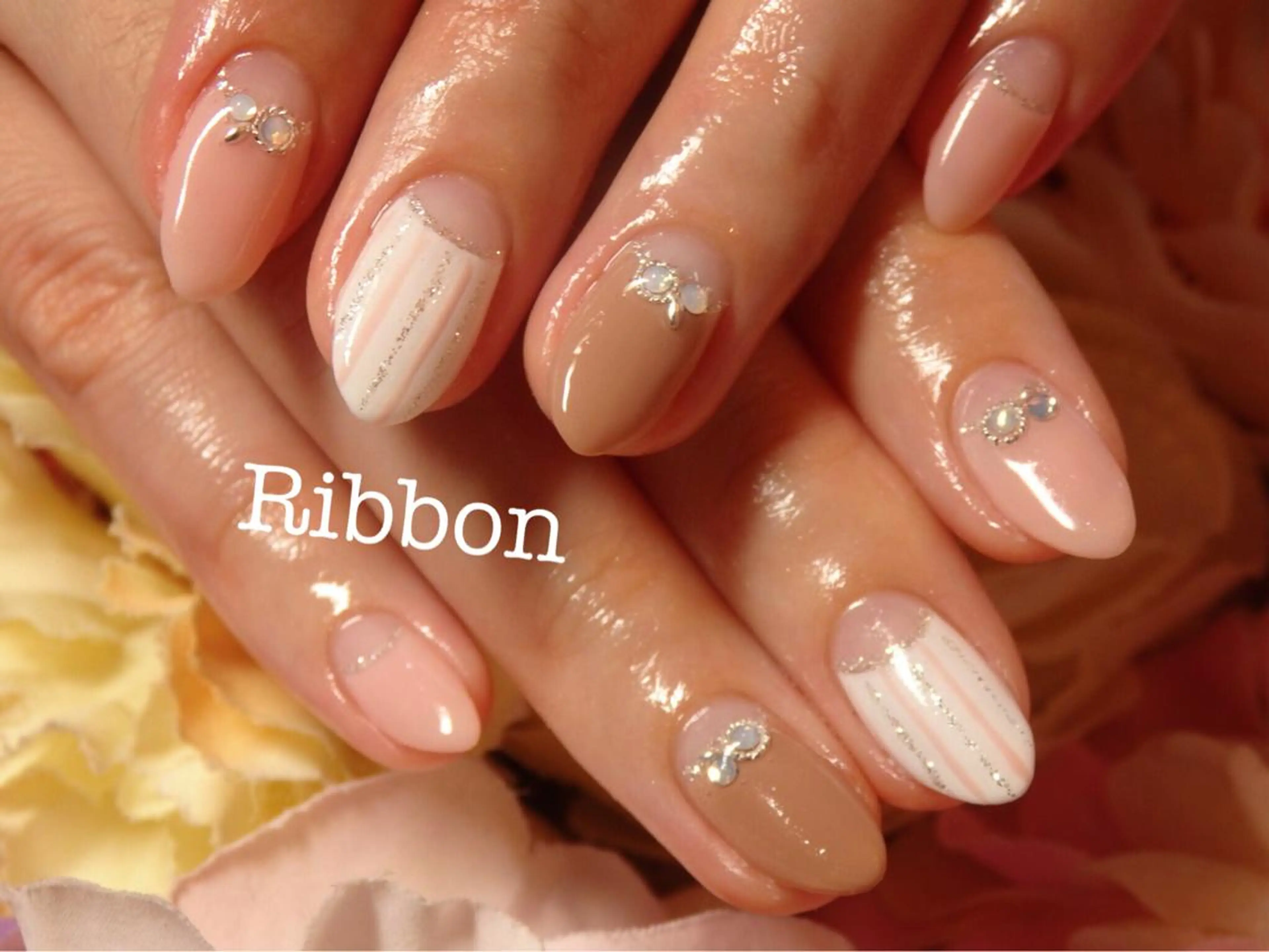 ネイル トップネイリスト Ribbon立川店のネイルデザイン