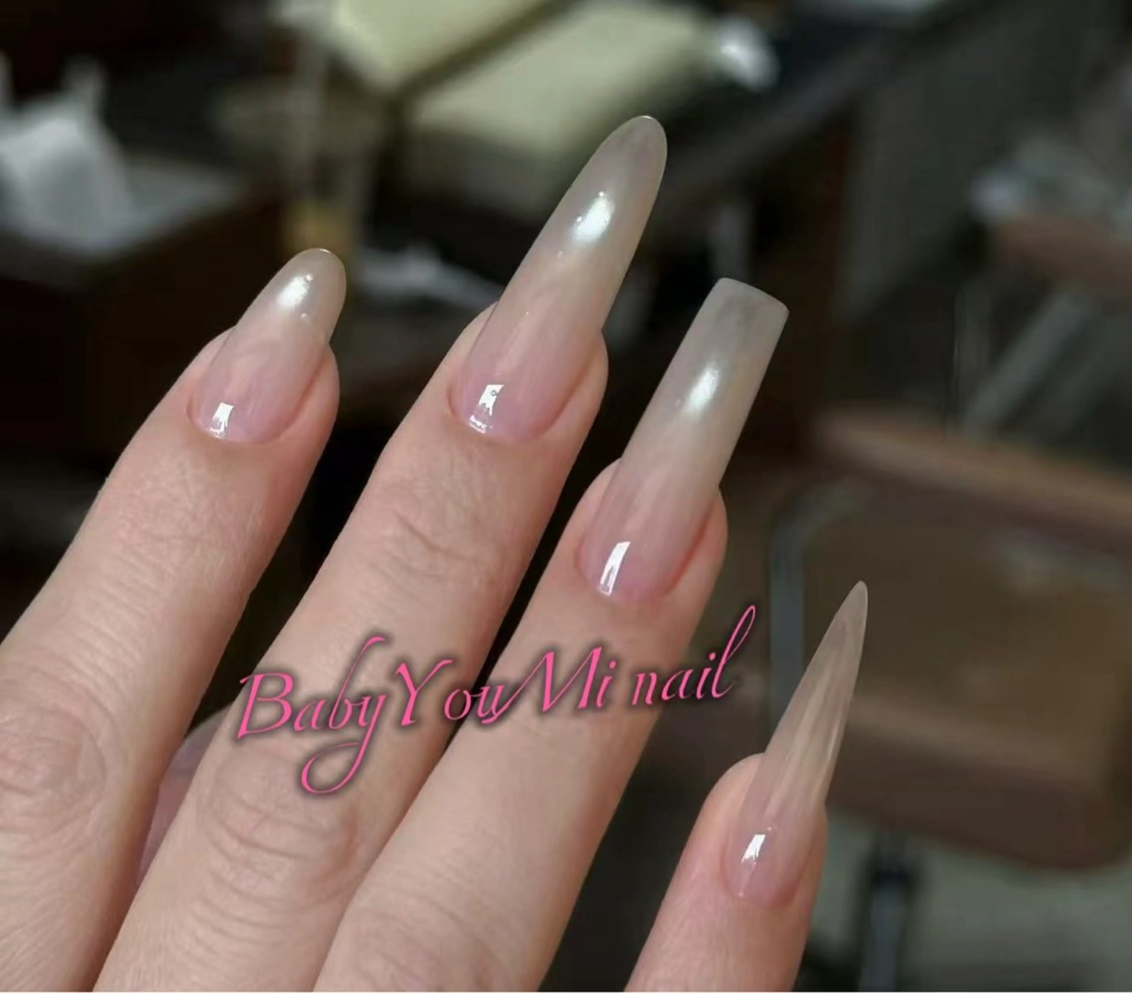 ネイル オーロラネイル 成人式 フットネイル フレンチネイル ジェルネイル ハンドネイル 相沢 さやかのネイルデザイン