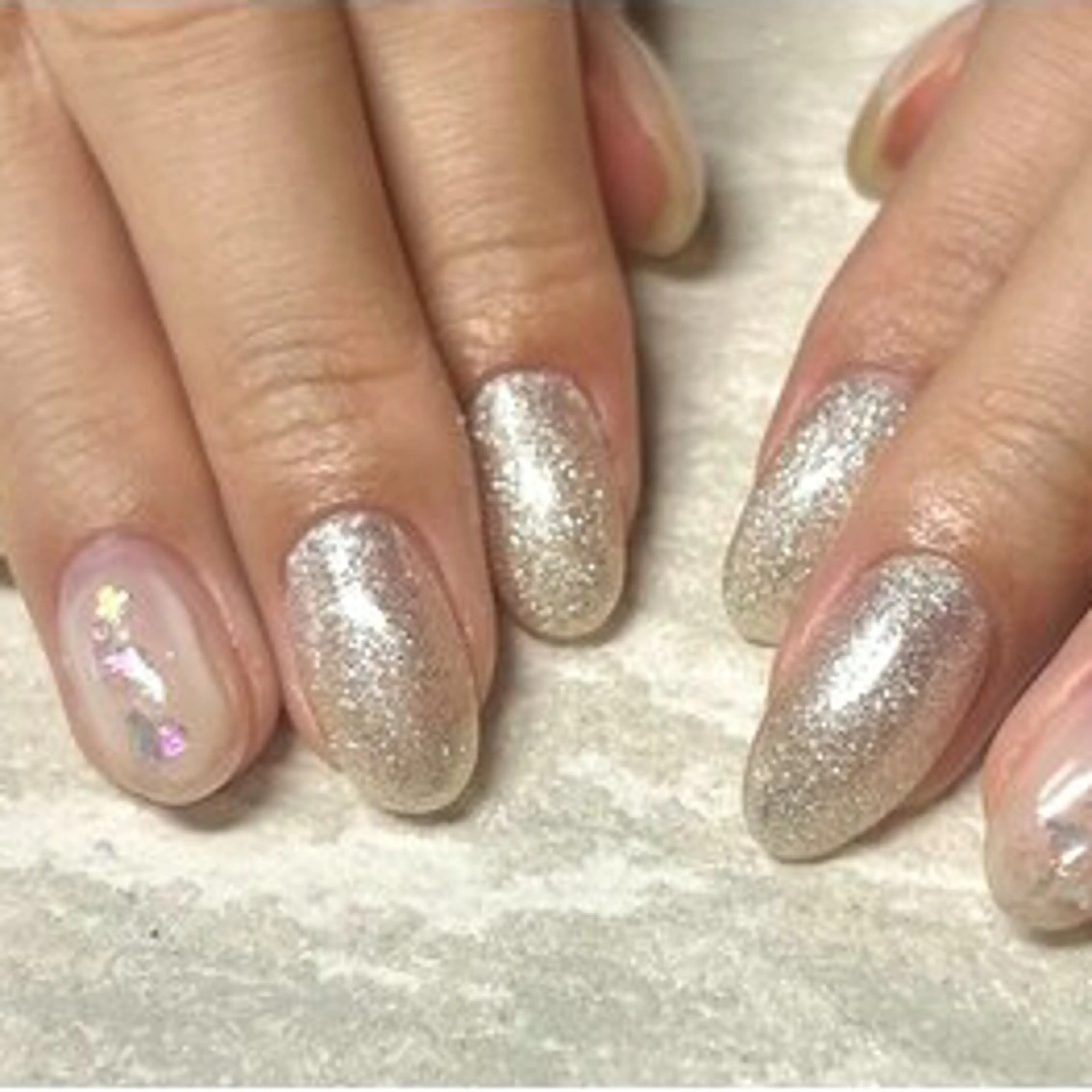 ネイル 韓国ネイル ラメ(グリッター) シンプルネイル ハンドネイル JULIE NAILのネイルデザイン