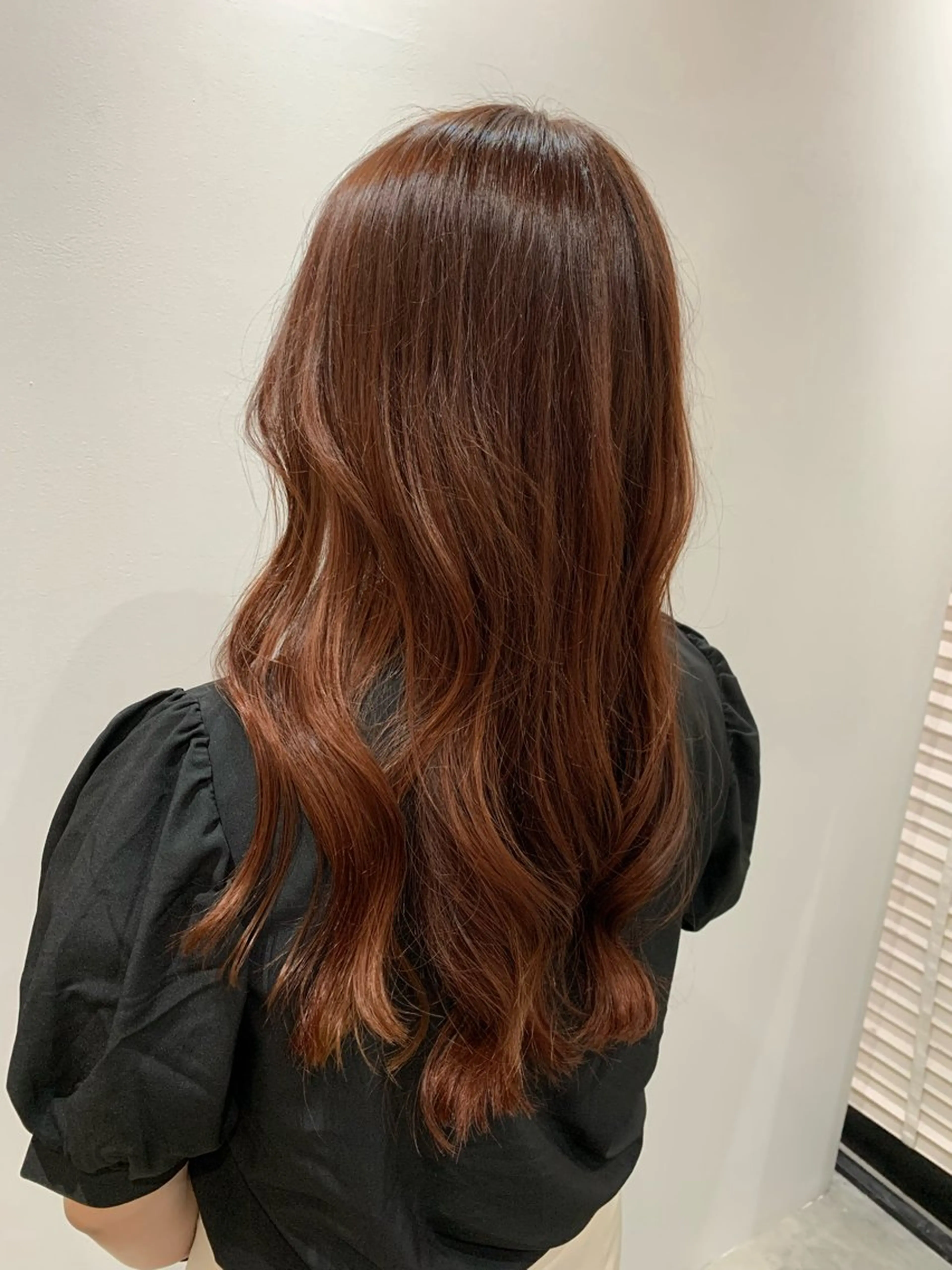 ロング ピンクブラウン ヘアカラー LITTLE _KATOのヘアスタイル