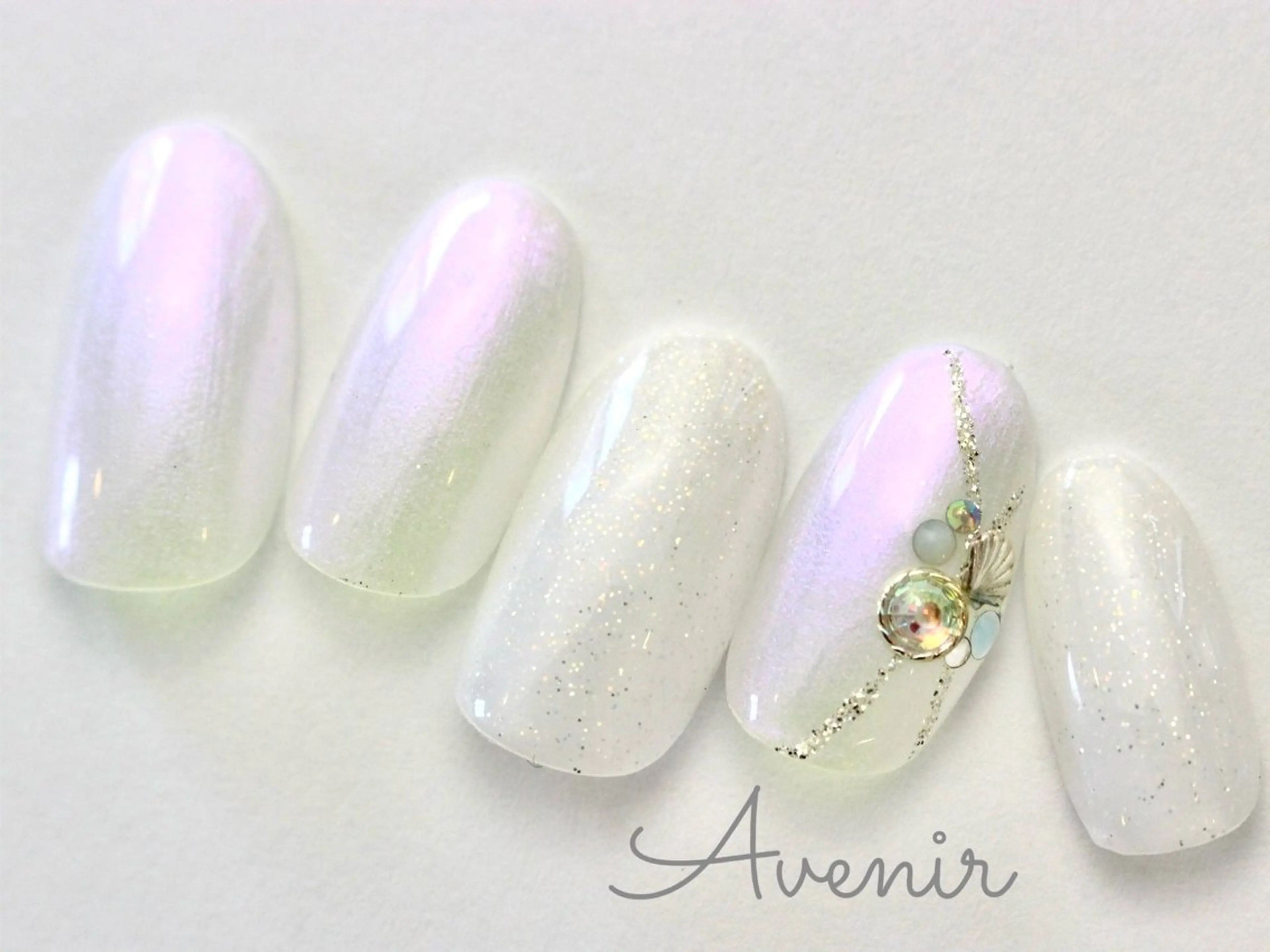 ネイル ハンドネイル Avenir 表参道 nail＆eye予約のネイルデザイン