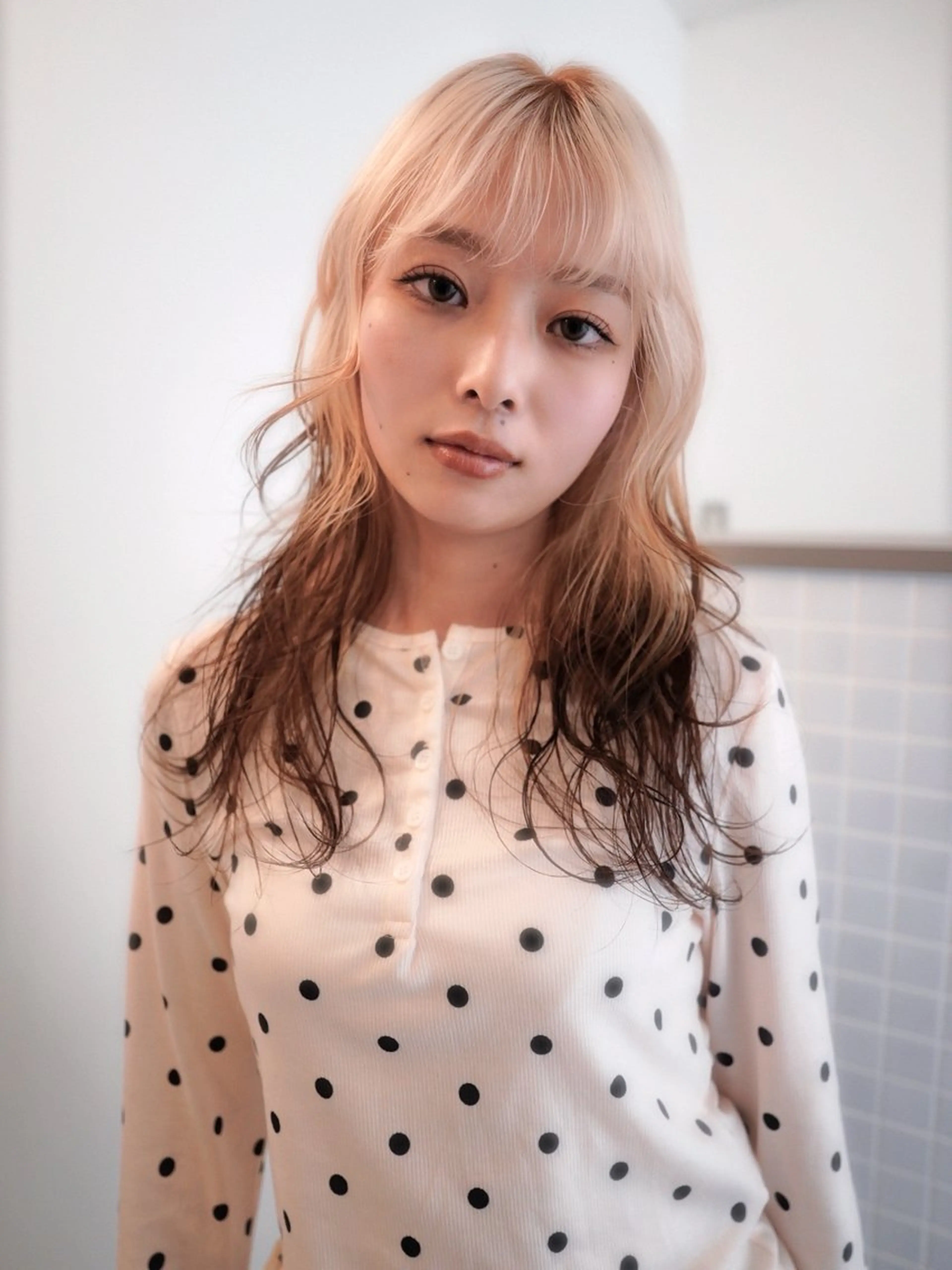 ロング カラー ブリーチ ブロンド デザインカラー ウルフカット カット ヘアカラー トリートメント Kaito🐶/ デザイン/レイヤーのヘアスタイル