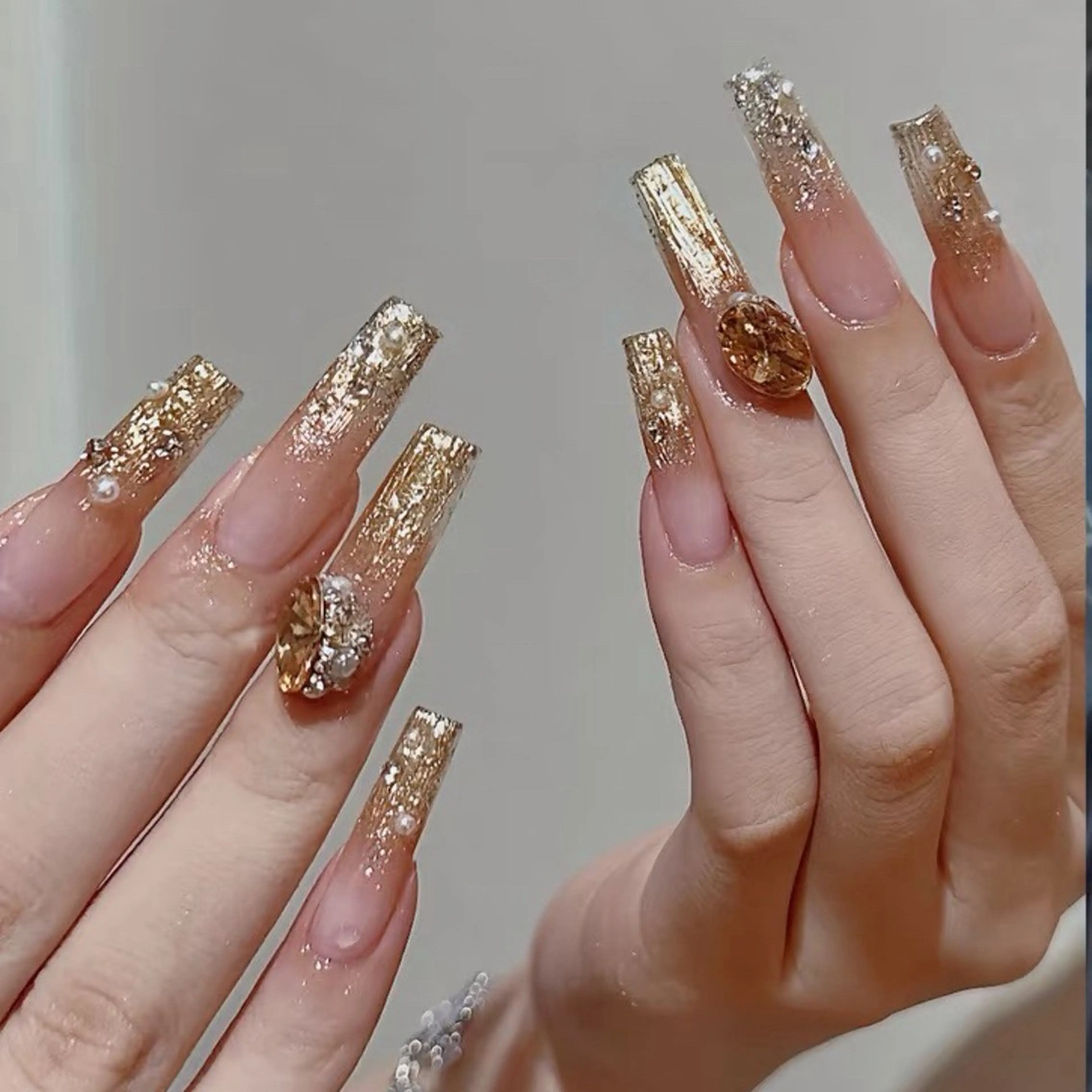 ネイル Mika Nails 心斎橋のネイルデザイン
