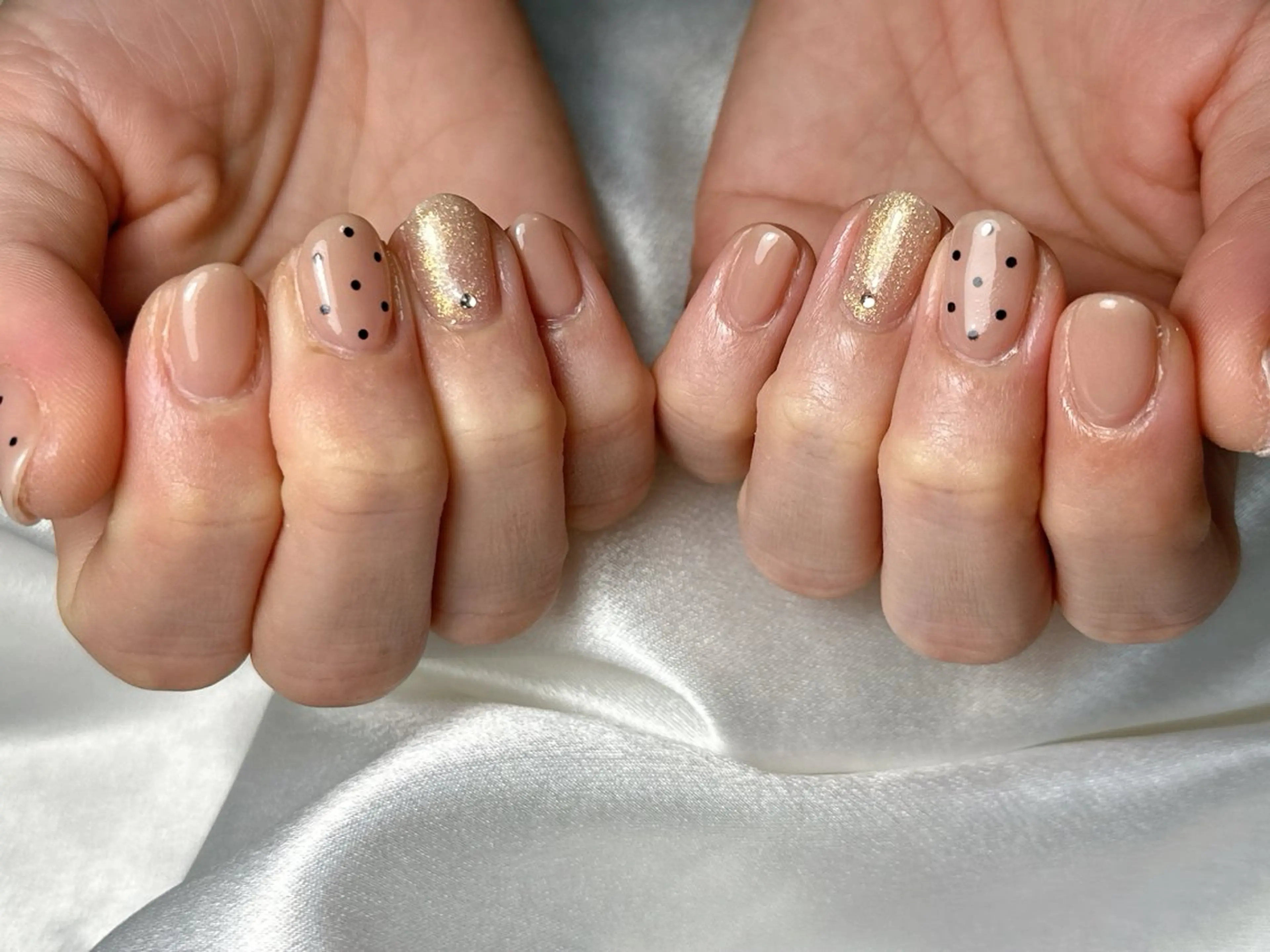 ネイル オーロラネイル フットネイル フレンチネイル ジェルネイル ハート ハンドネイル kiki nail たまプラーザのネイルデザイン