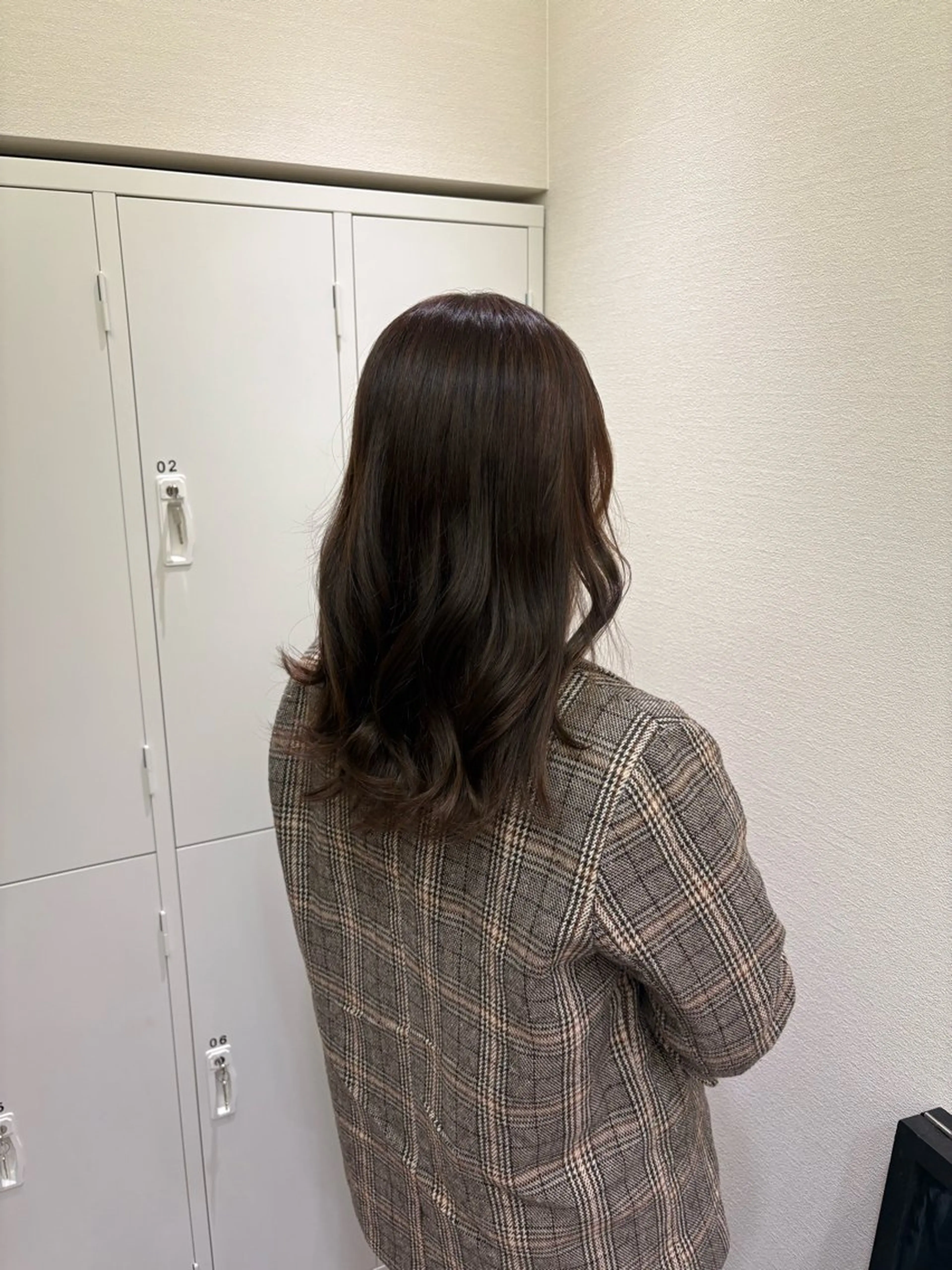 セミロング LORAN 寺田のヘアスタイル