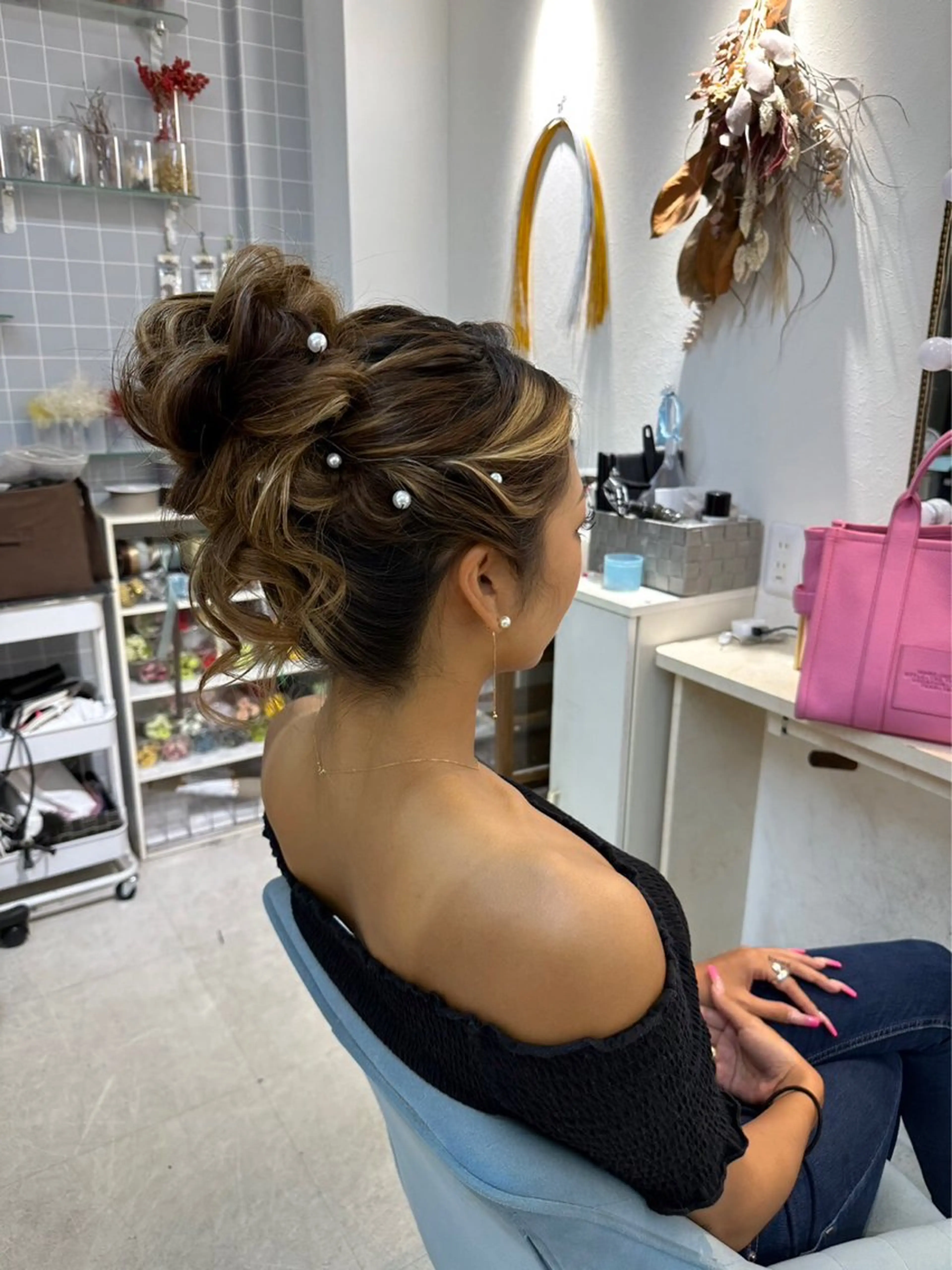 セミロング ヘアアレンジ お団子ヘア ヘアセット エクステ専門店AIM所属・エクステ専門店AIM /百花のヘアスタイル