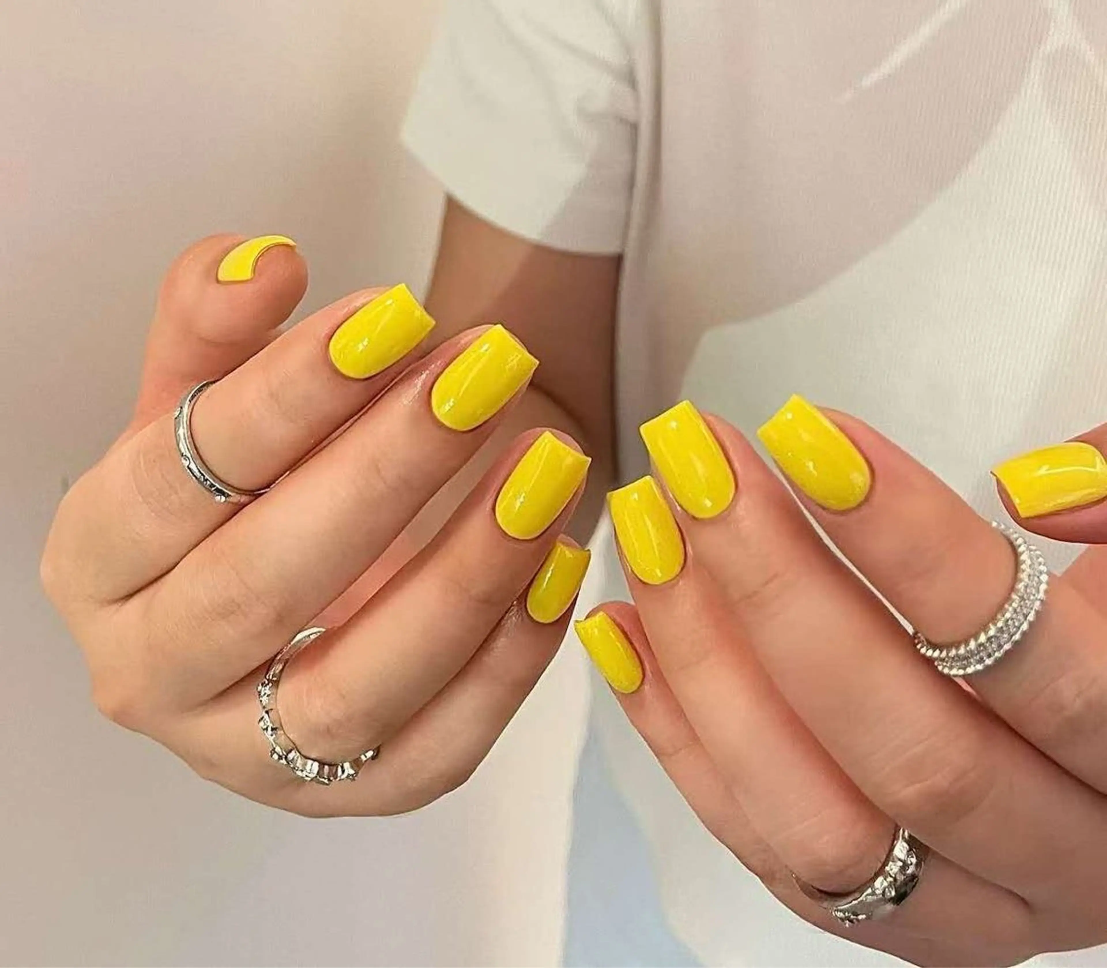 ネイル オーロラネイル フラワーネイル フットネイル フレンチネイル ジェルネイル ハンドネイル BabyYouMi nailのネイルデザイン