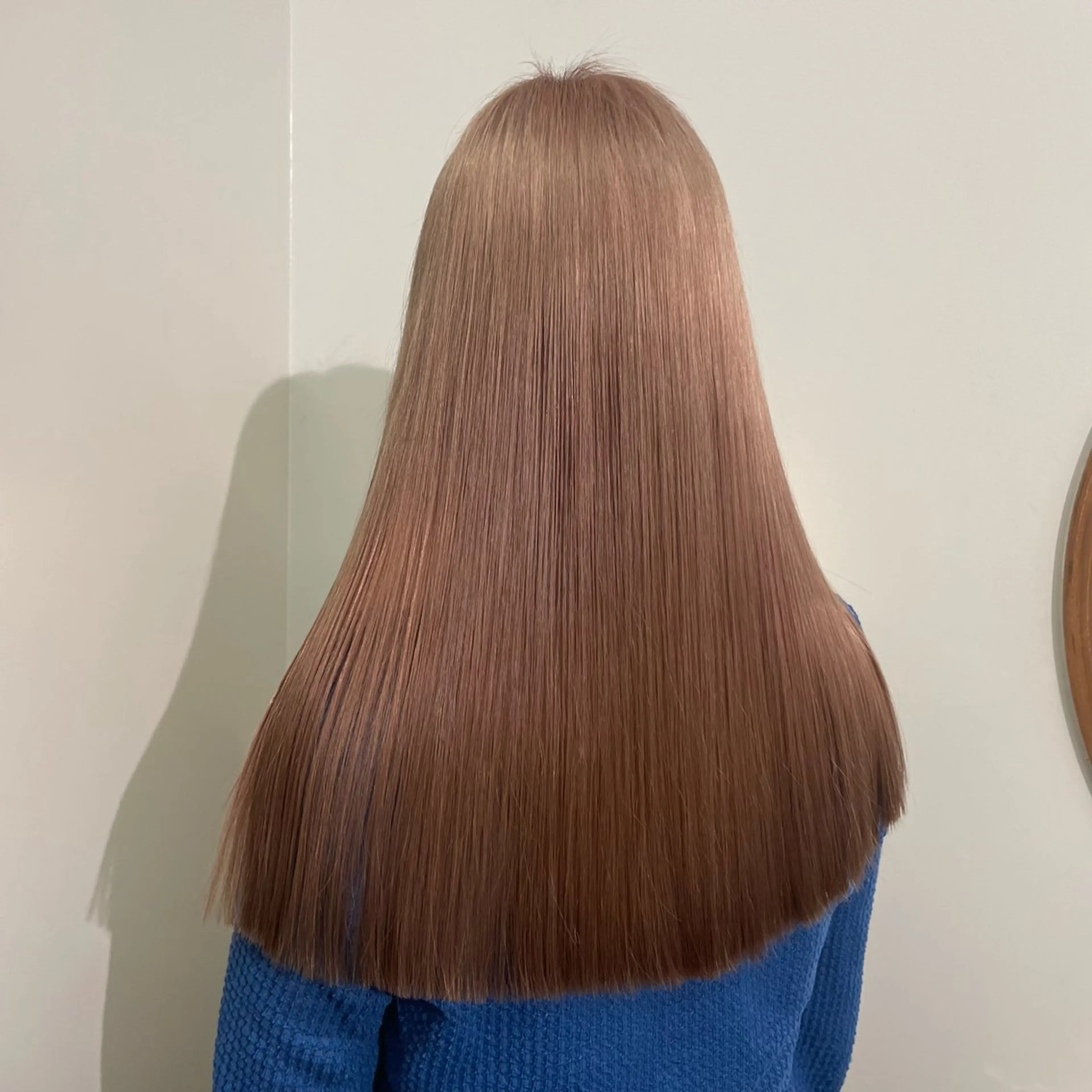 ロング カラー トリートメント 蓑輪璃央 ミディアムレイヤーのヘアスタイル