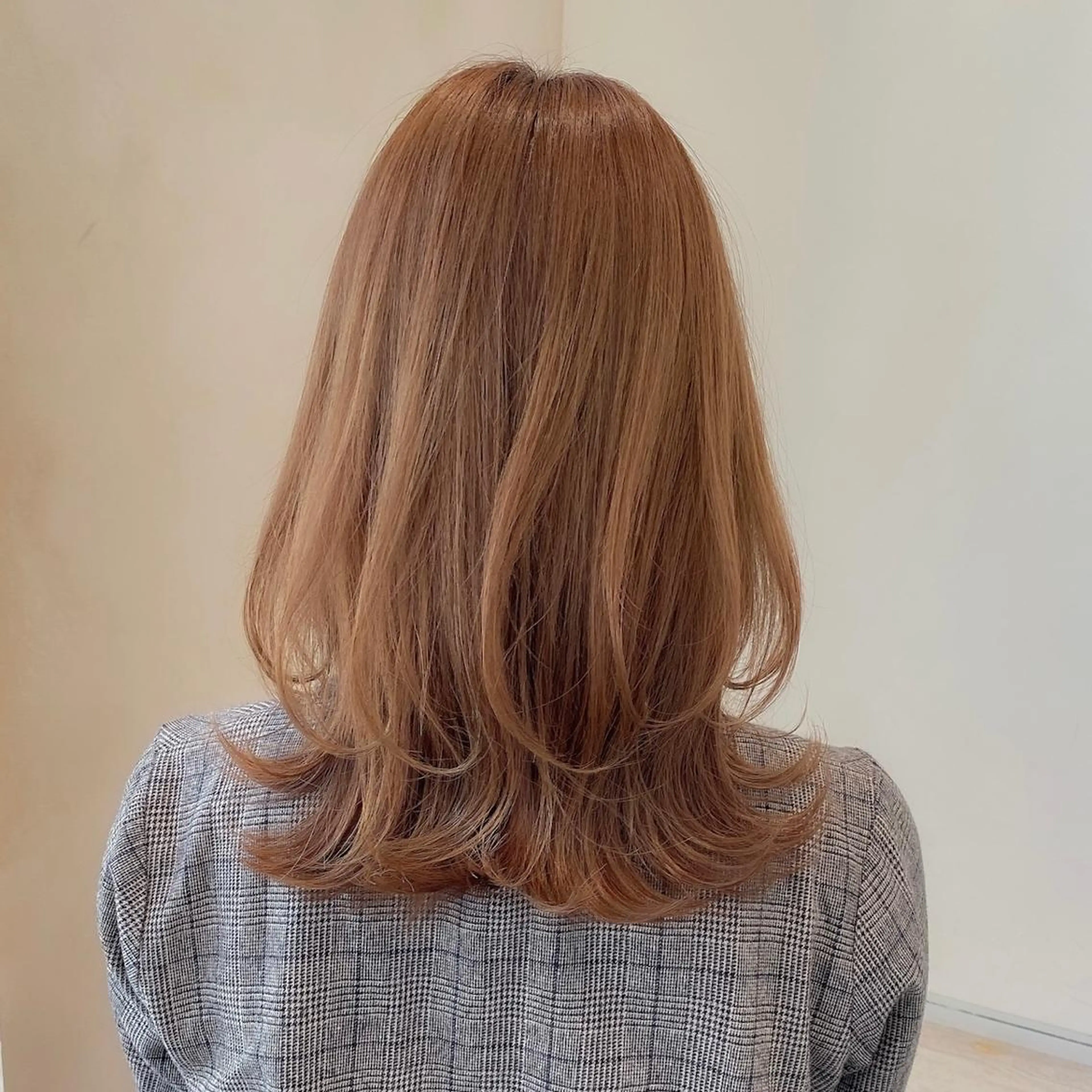 ミディアム カラー カット ヘアカラー トリートメント 顔まわりカット🌟 くびれヘア/寺門遥輝のヘアスタイル
