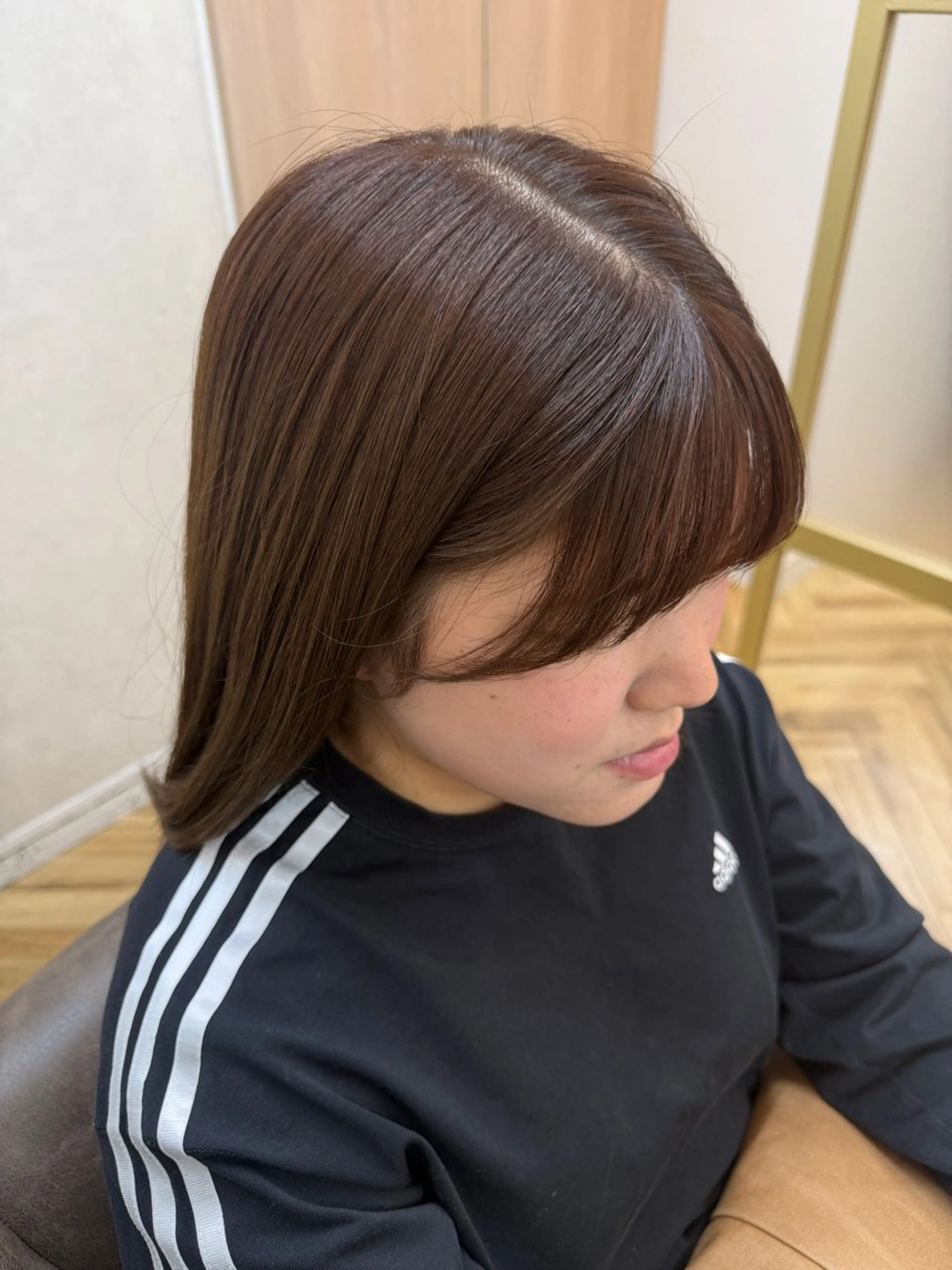 前髪、サイドバングカットの写真