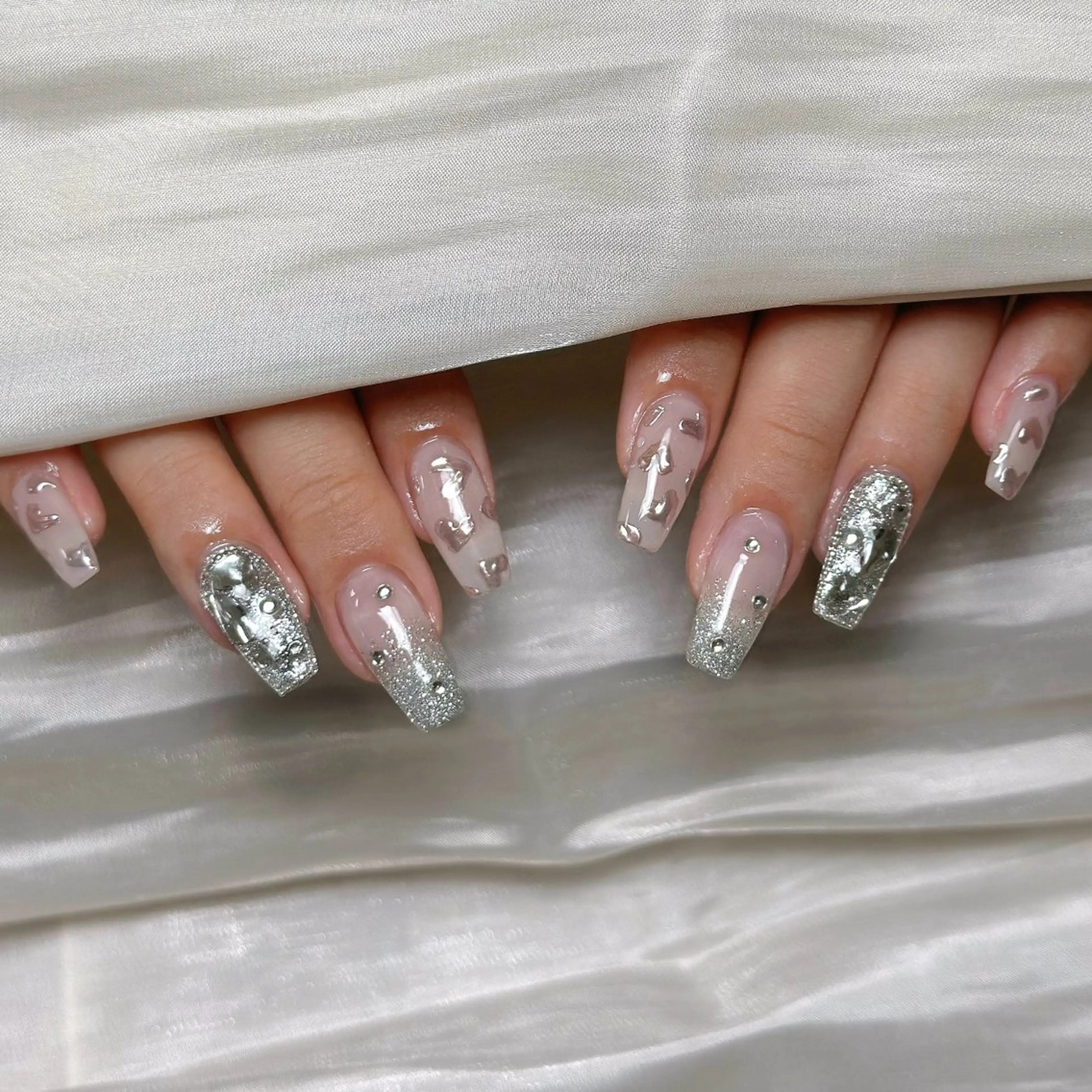 ネイル Maggie Nail🦩のネイルデザイン